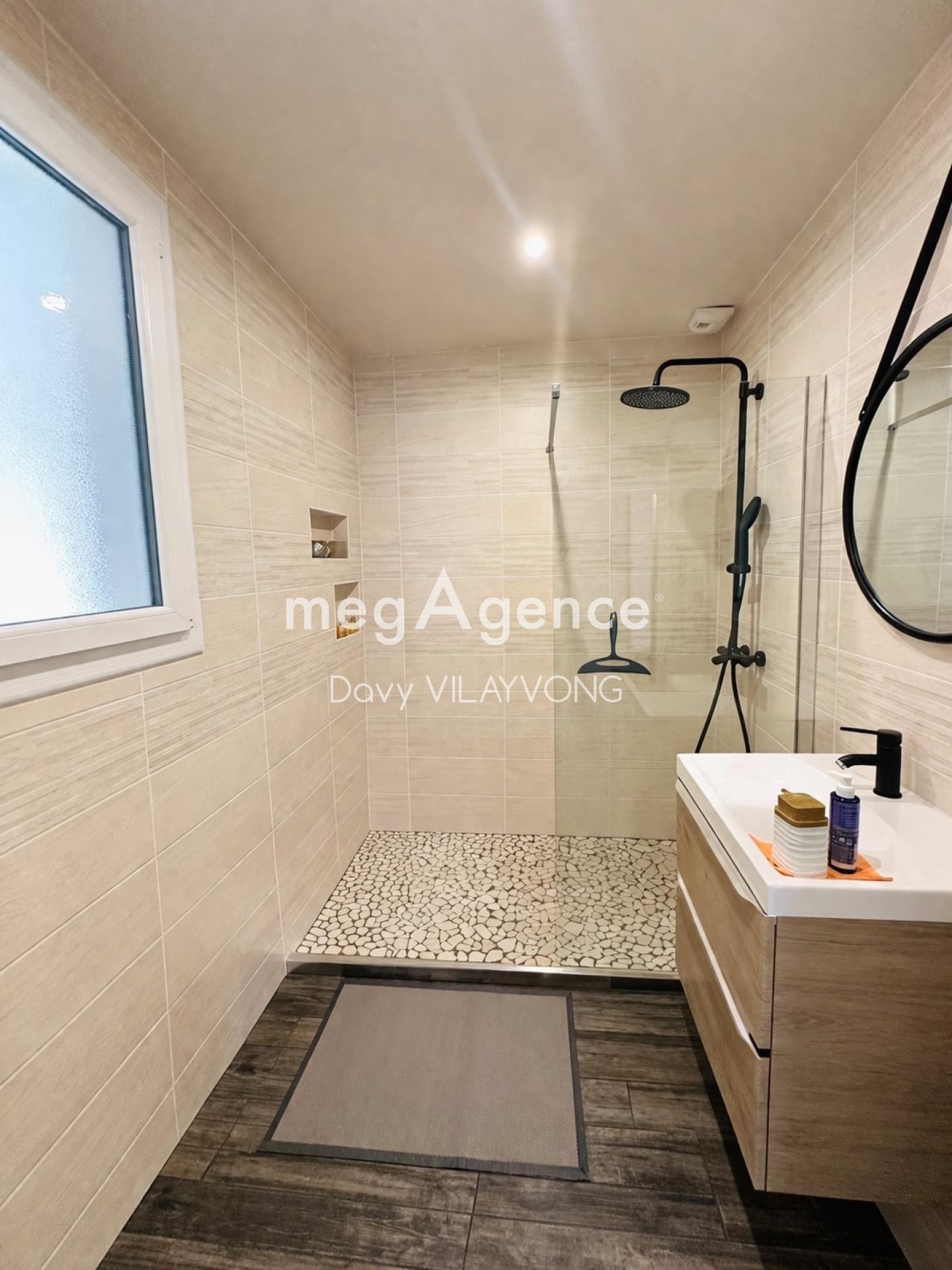 Miniature photo - 9 / 12