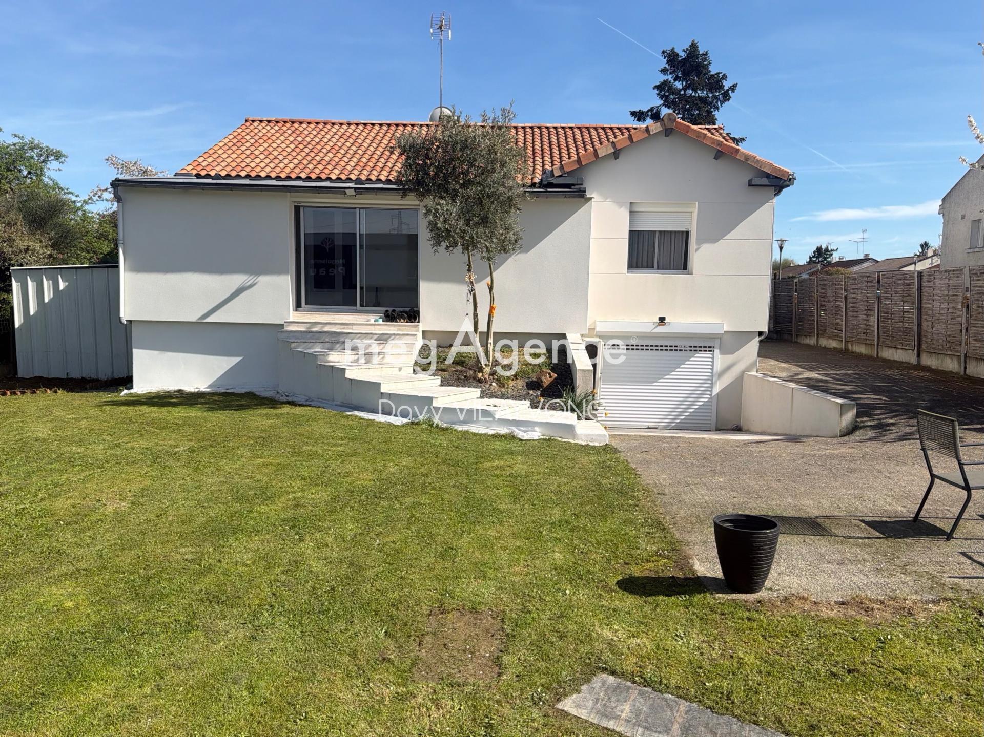 Miniature photo - 12 / 12