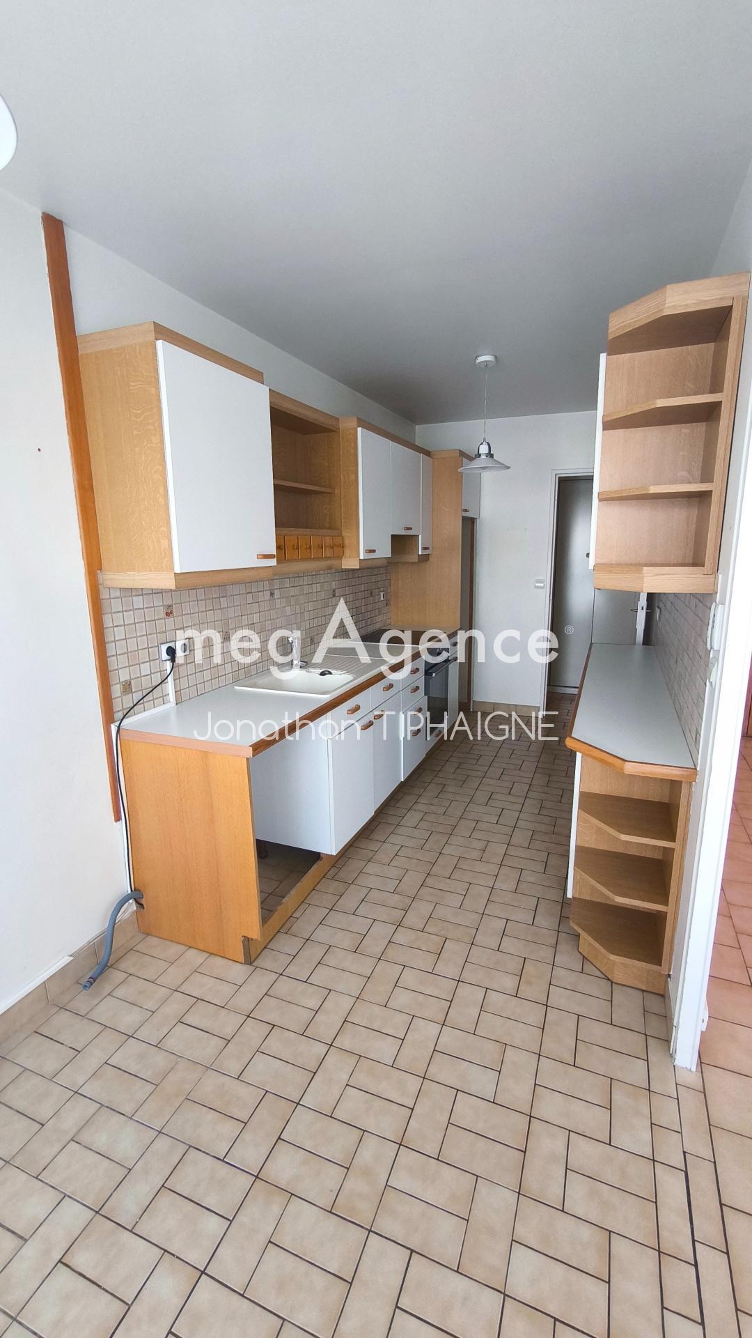 Miniature photo - 2 / 6