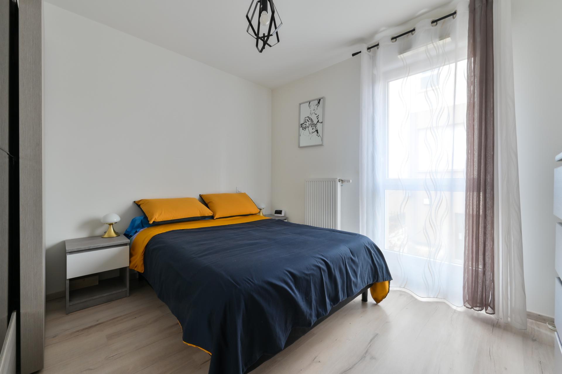 Miniature photo - 6 / 9