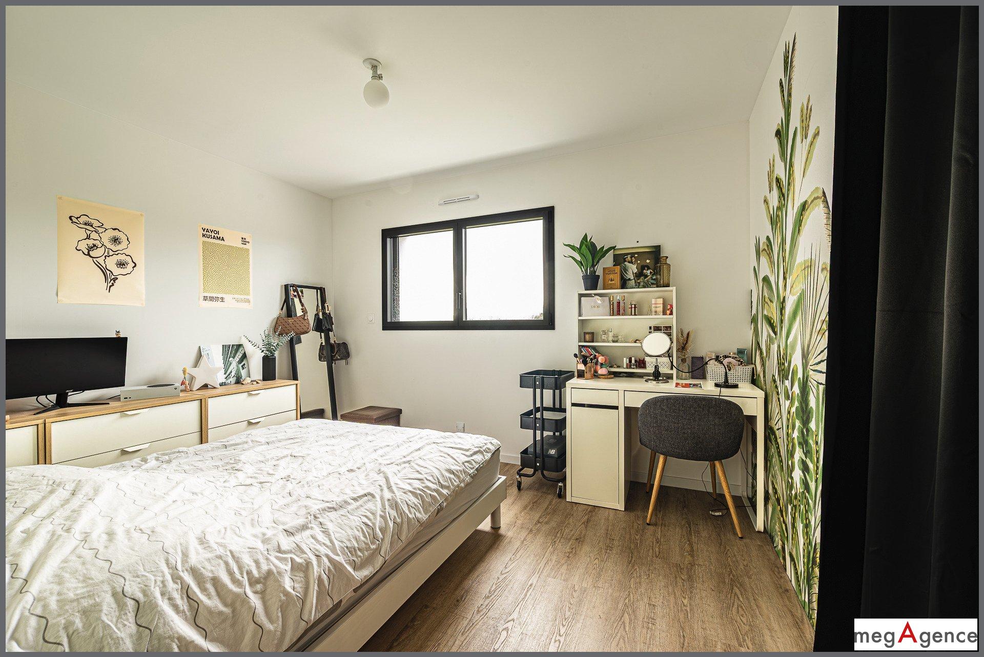 Miniature photo - 12 / 14