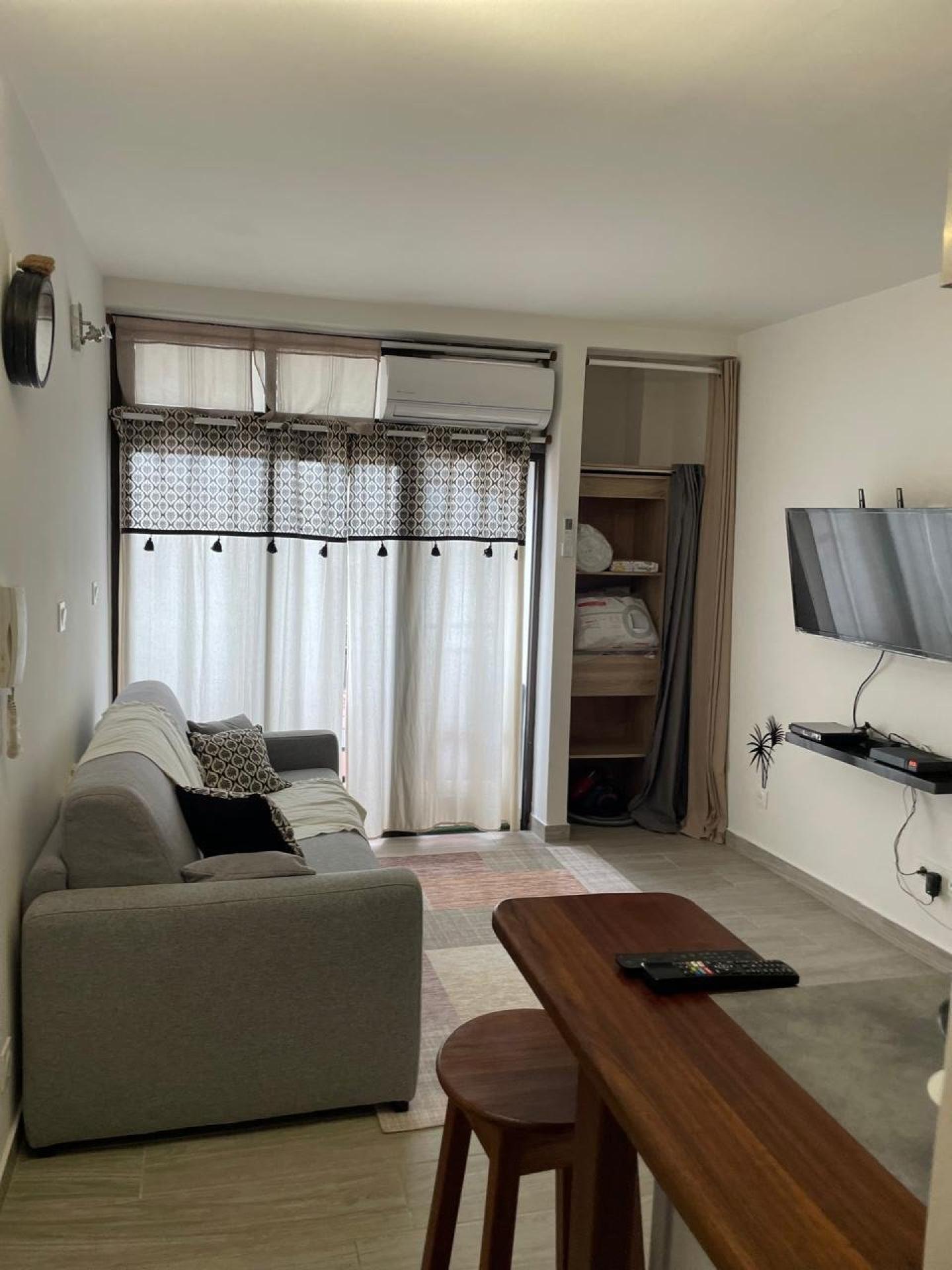 Miniature photo - 4 / 9