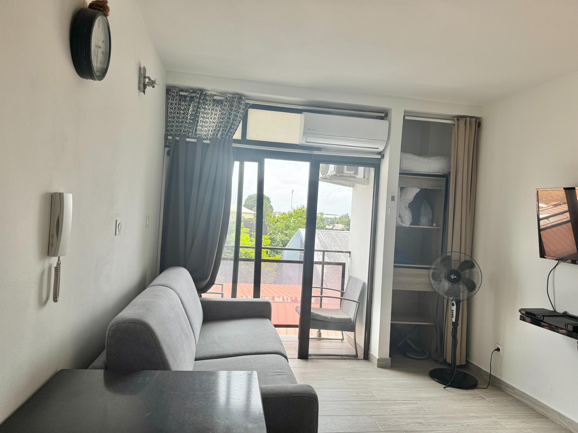 Miniature photo - 6 / 9