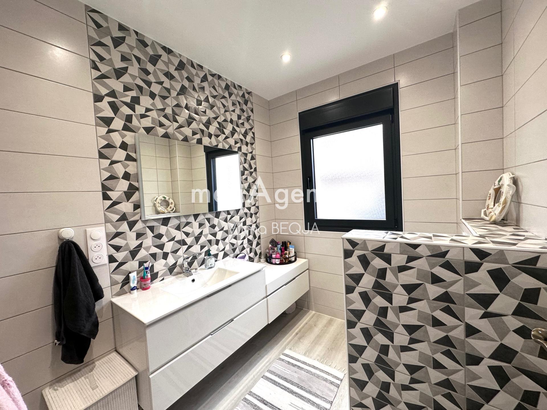 Miniature photo - 19 / 19