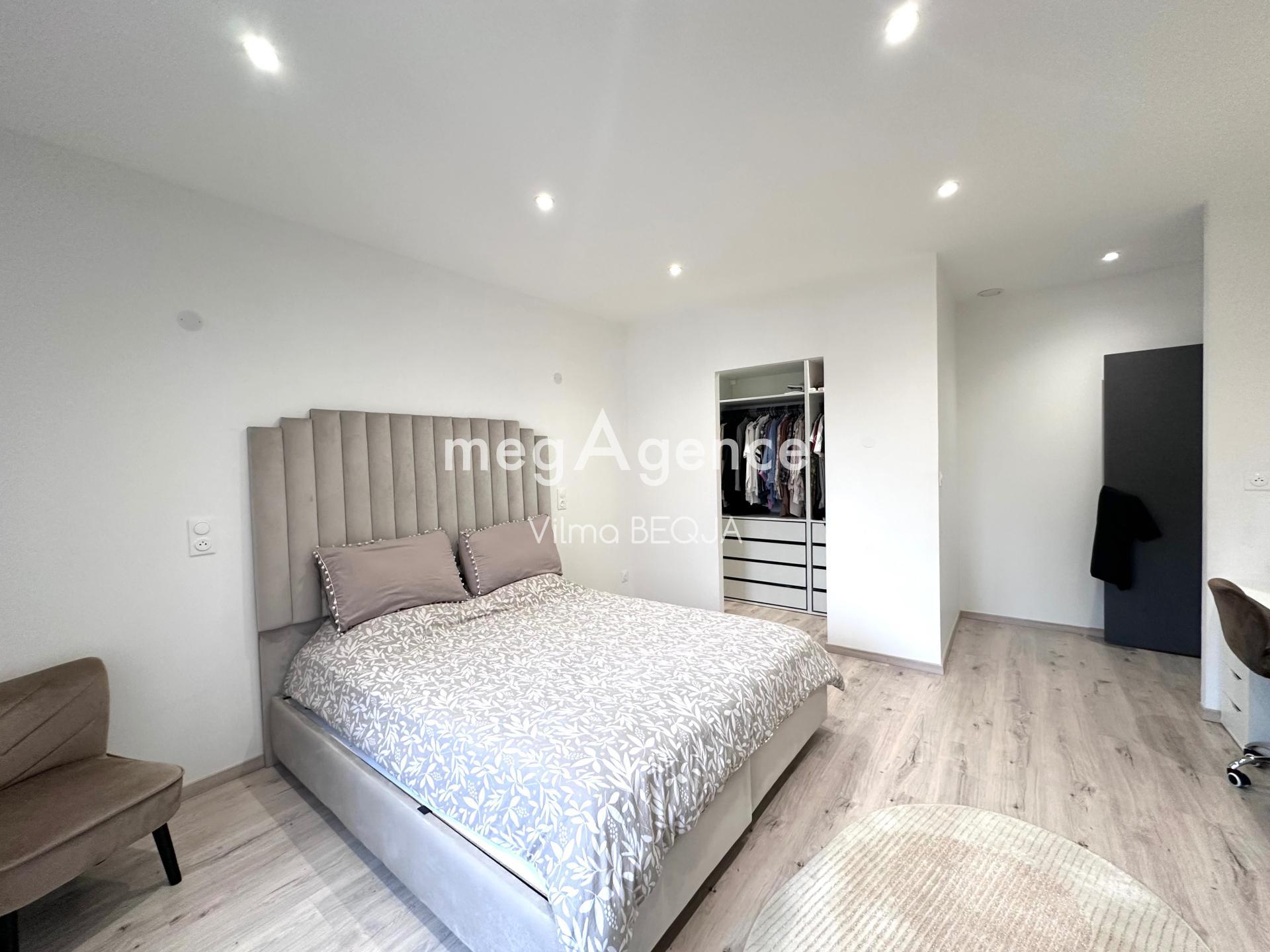 Miniature photo - 8 / 19