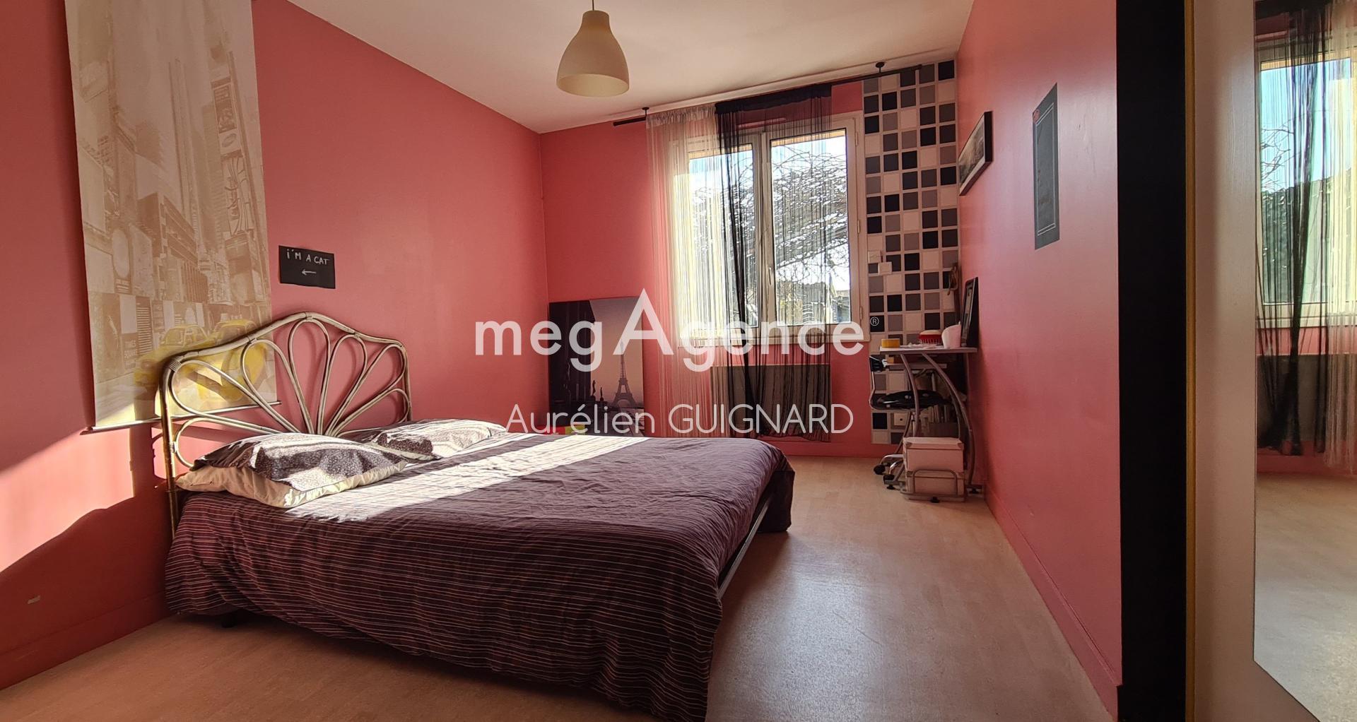 Miniature photo - 9 / 20