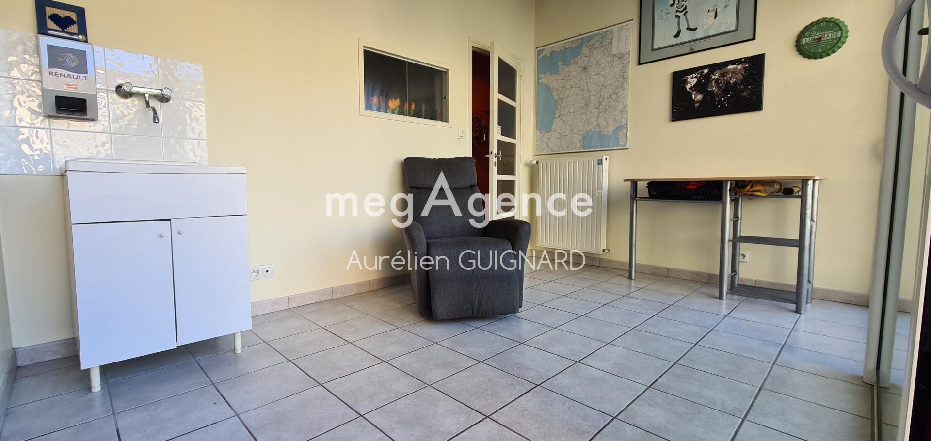 Miniature photo - 12 / 20