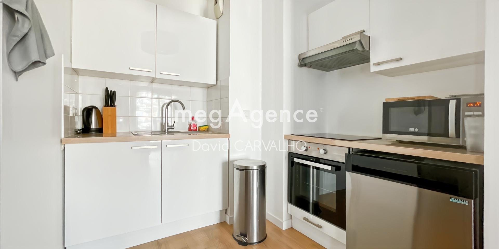 Miniature photo - 2 / 4