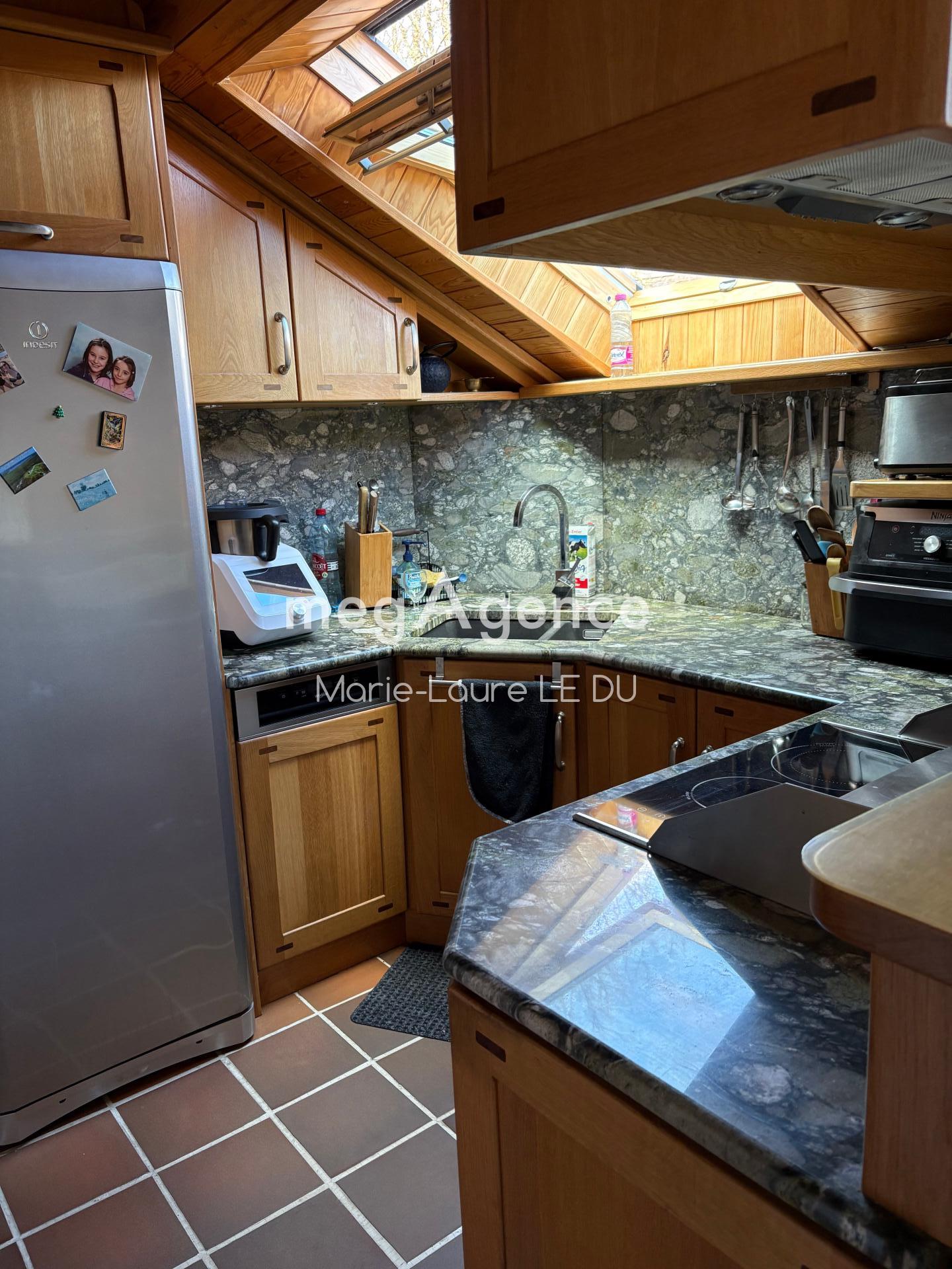 Miniature photo - 12 / 17