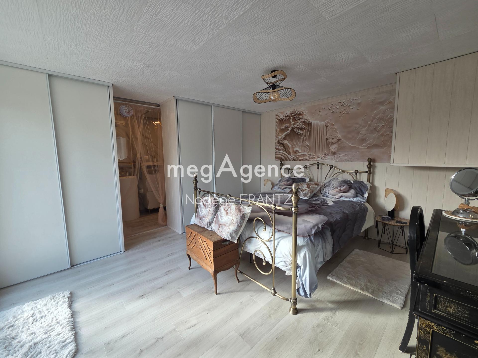 Miniature photo - 5 / 16