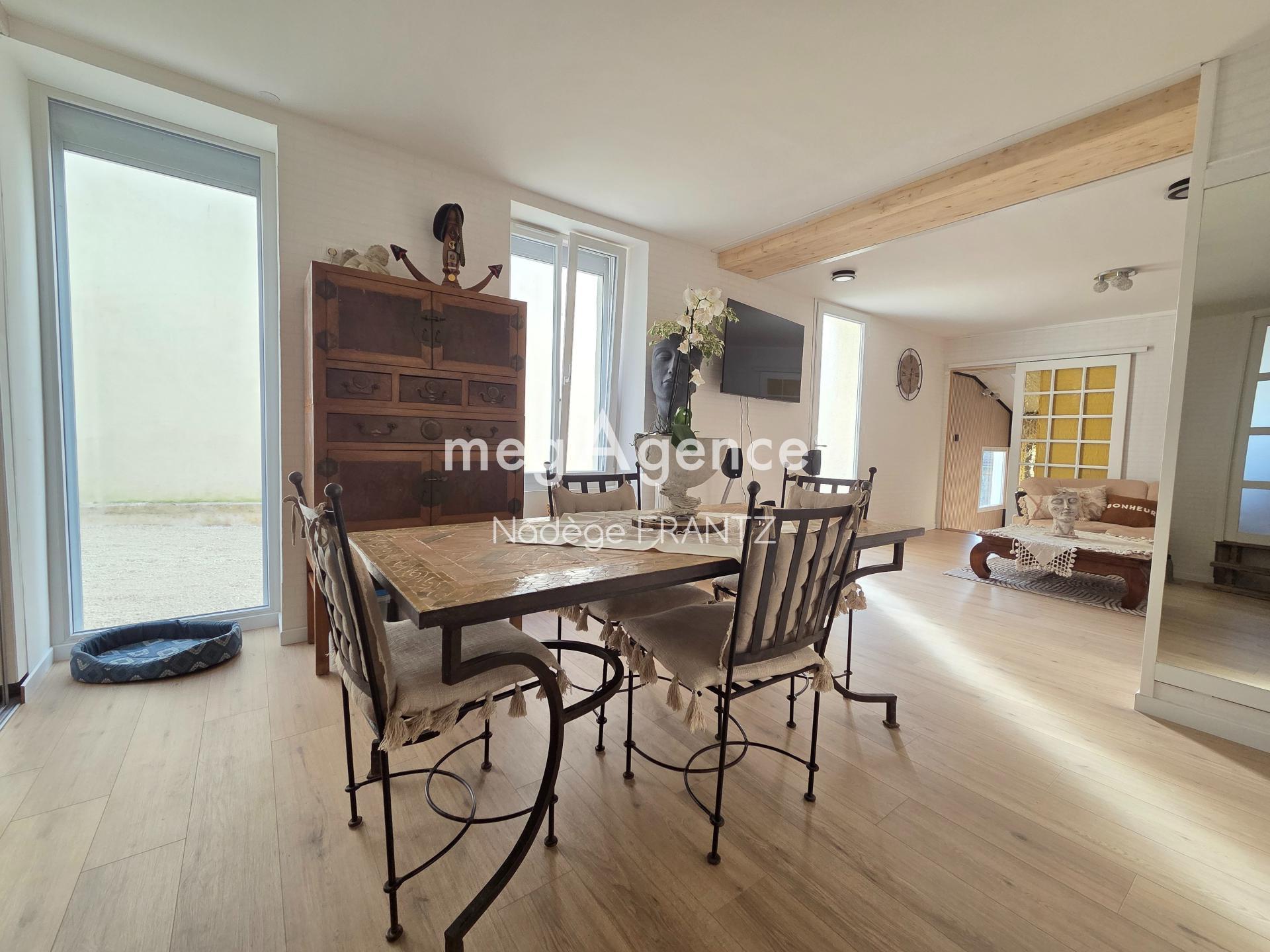 Miniature photo - 3 / 16