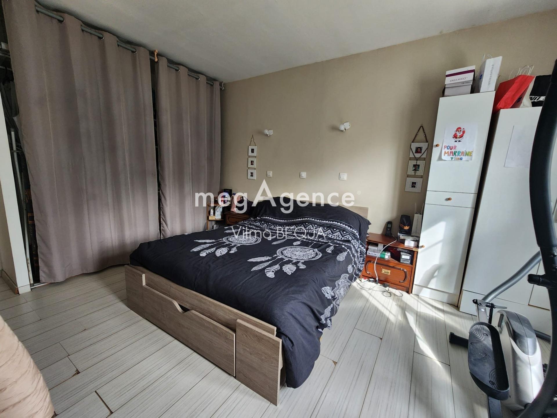 Miniature photo - 10 / 15