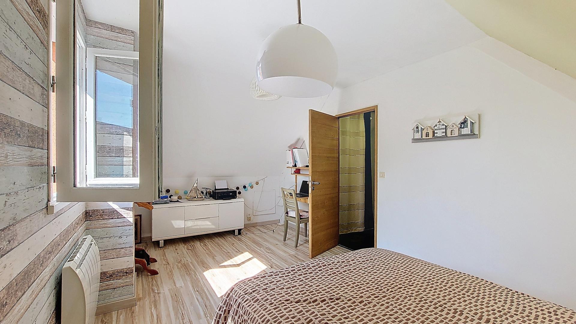 Miniature photo - 7 / 8