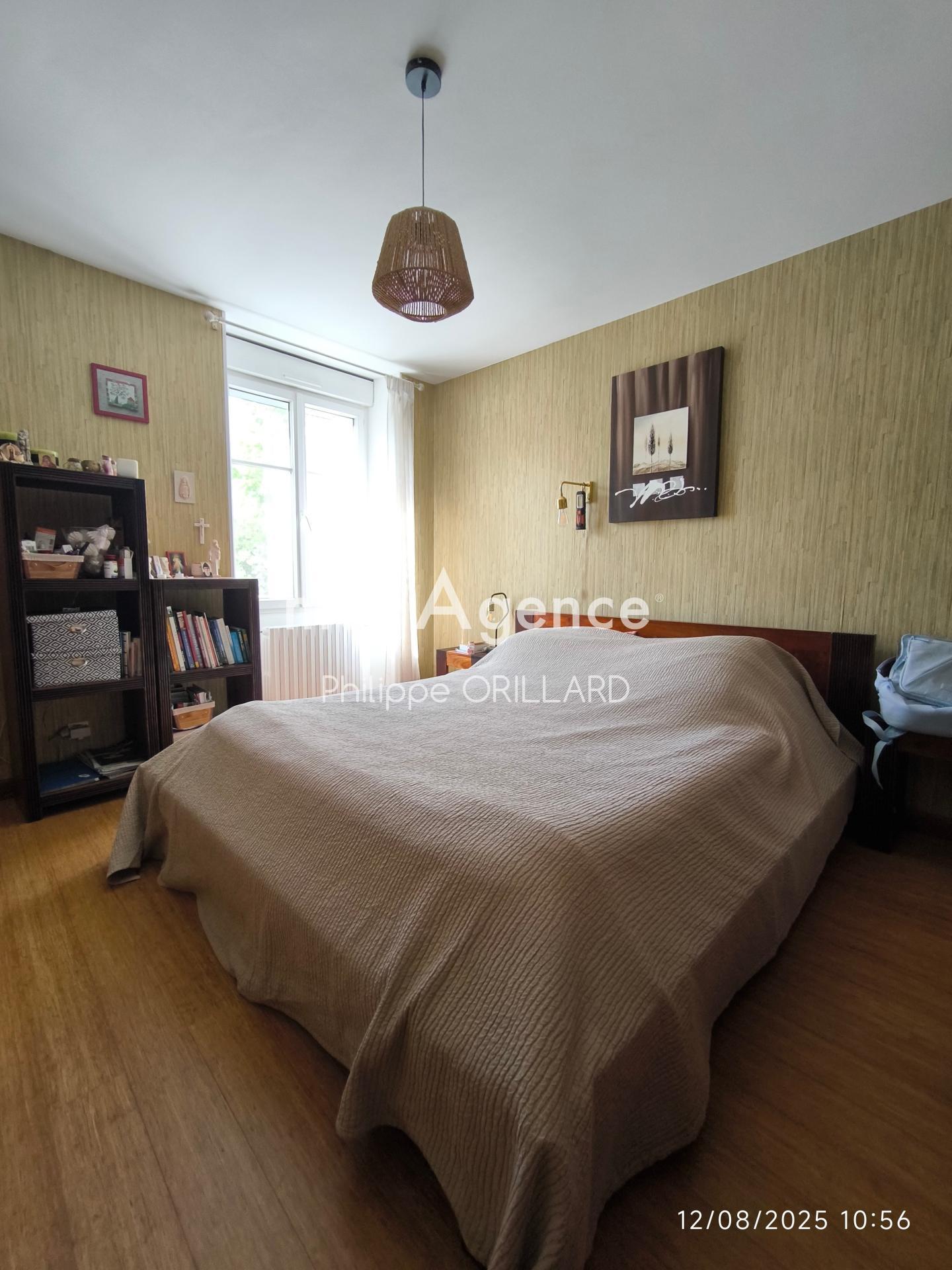 Miniature photo - 5 / 10