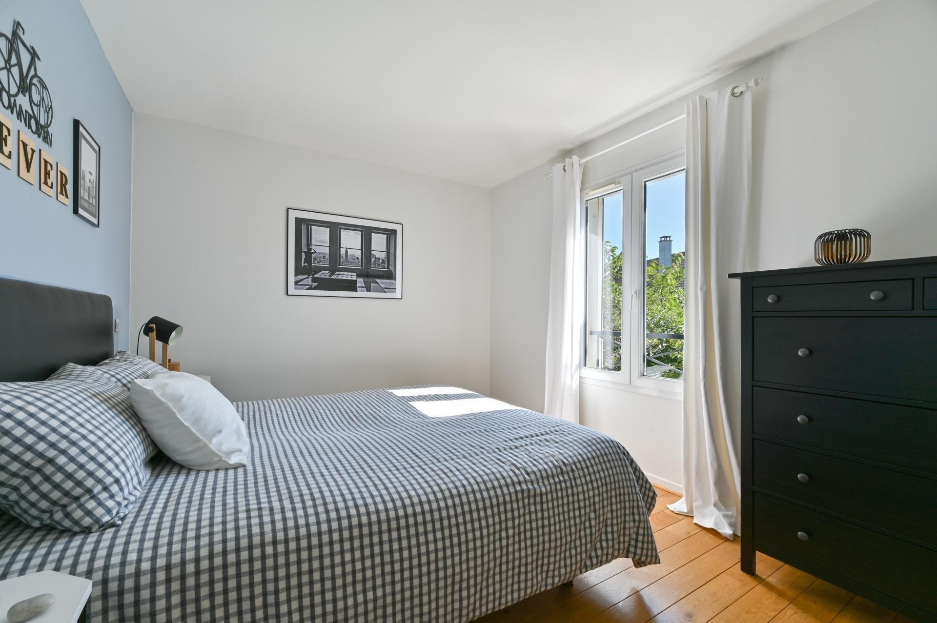 Miniature photo - 9 / 11