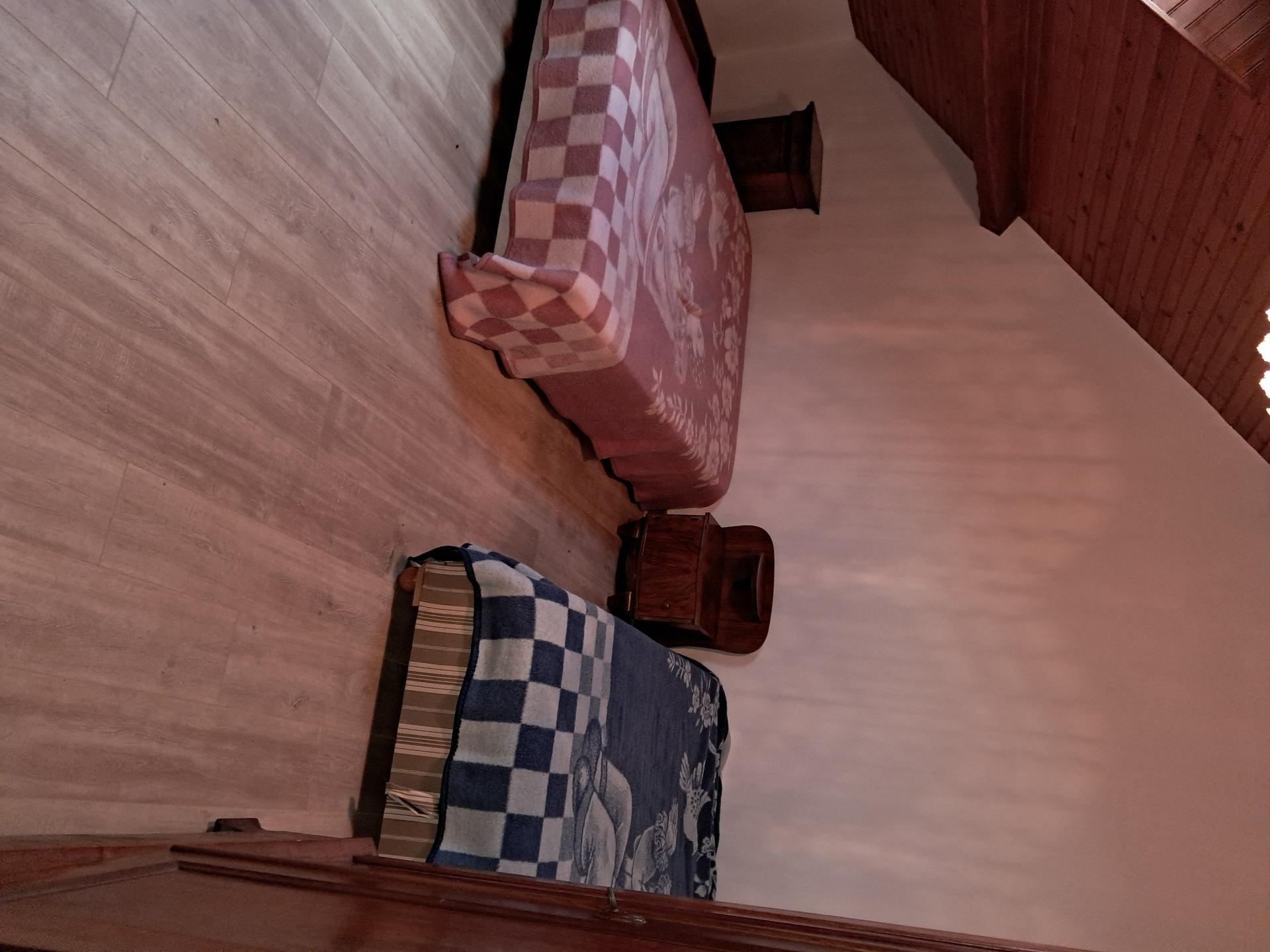 Miniature photo - 12 / 16