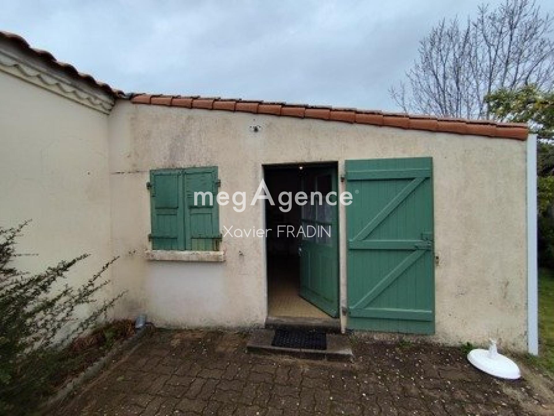 Miniature photo - 2 / 2