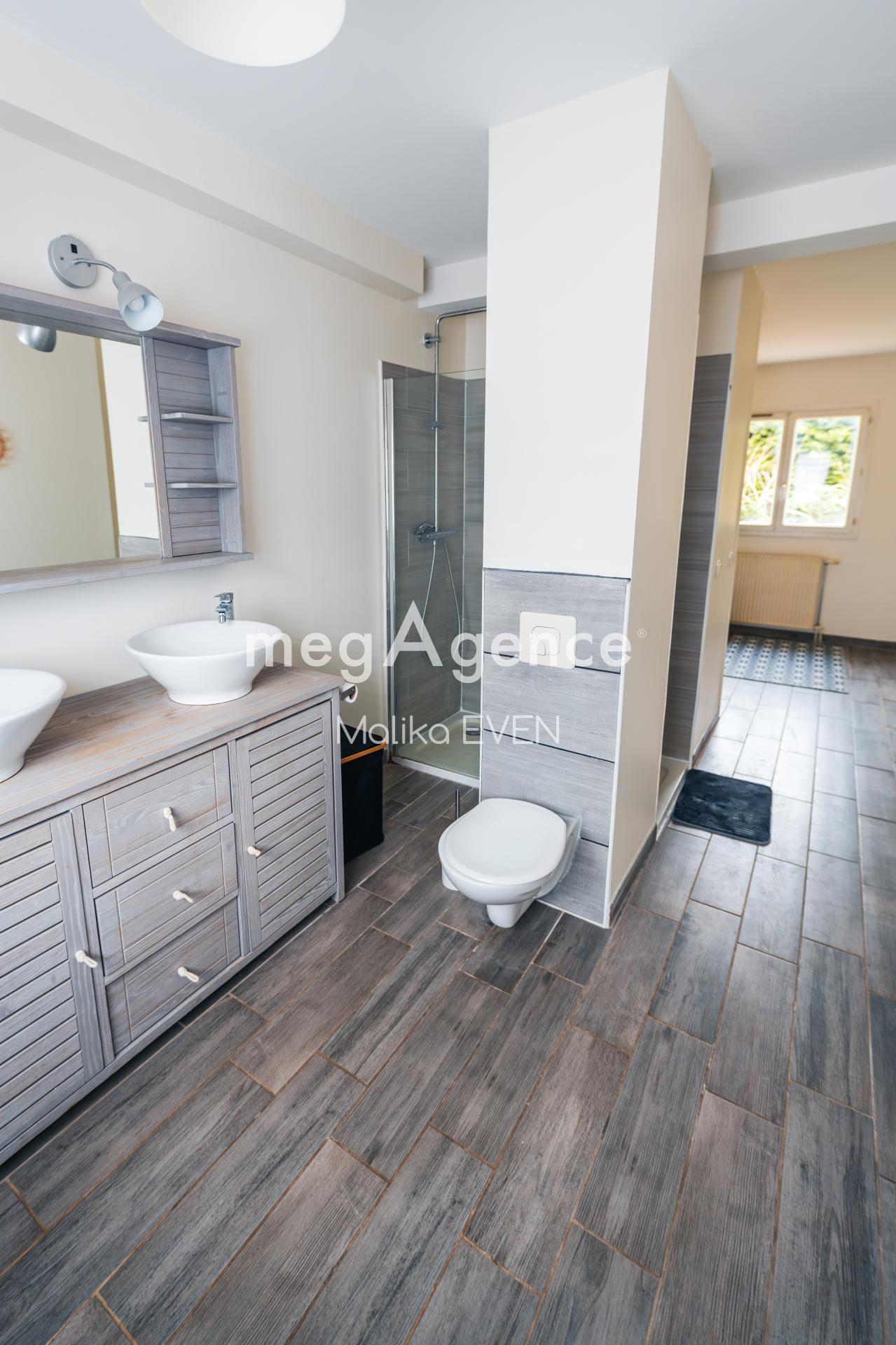 Miniature photo - 7 / 10