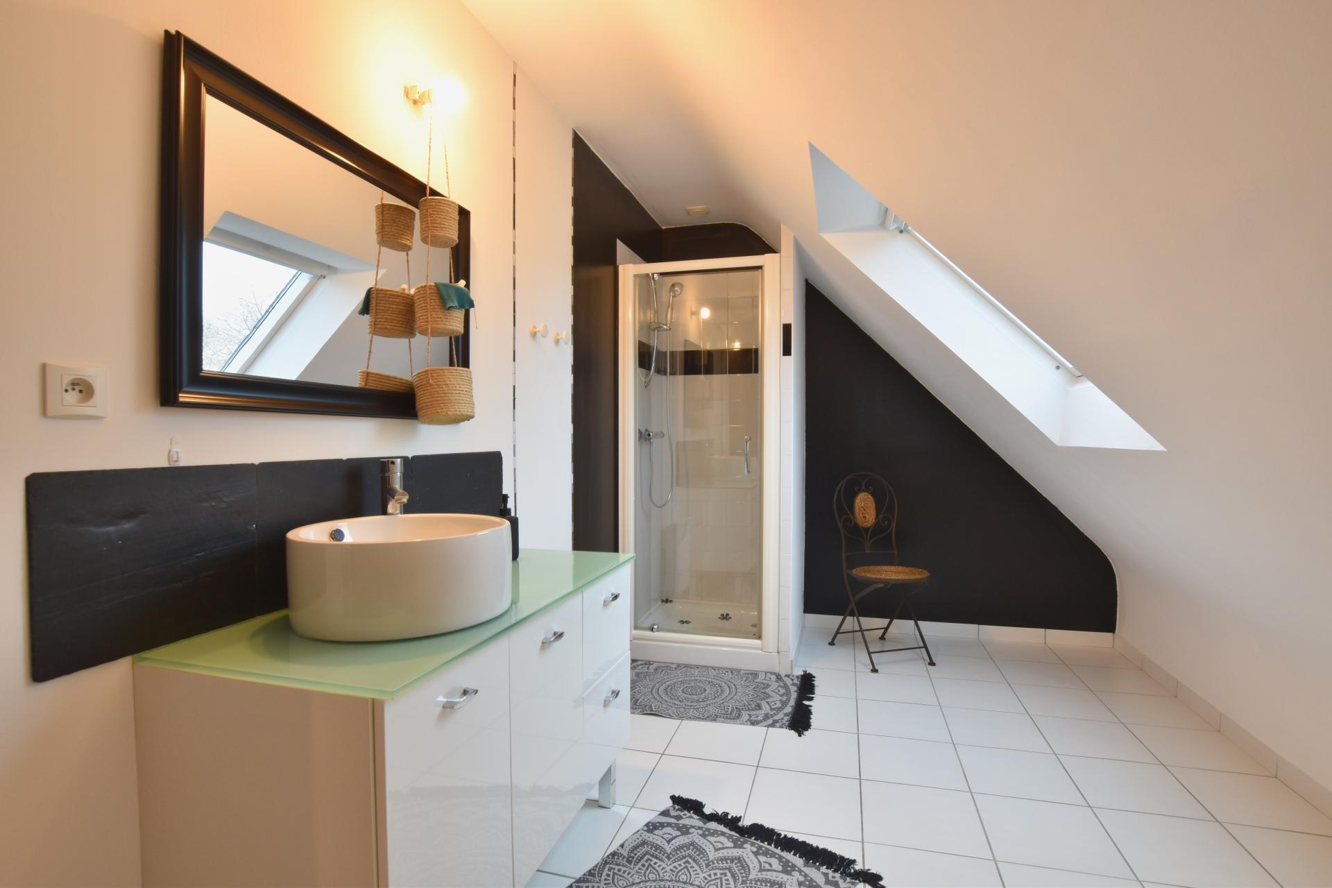 Miniature photo - 14 / 16