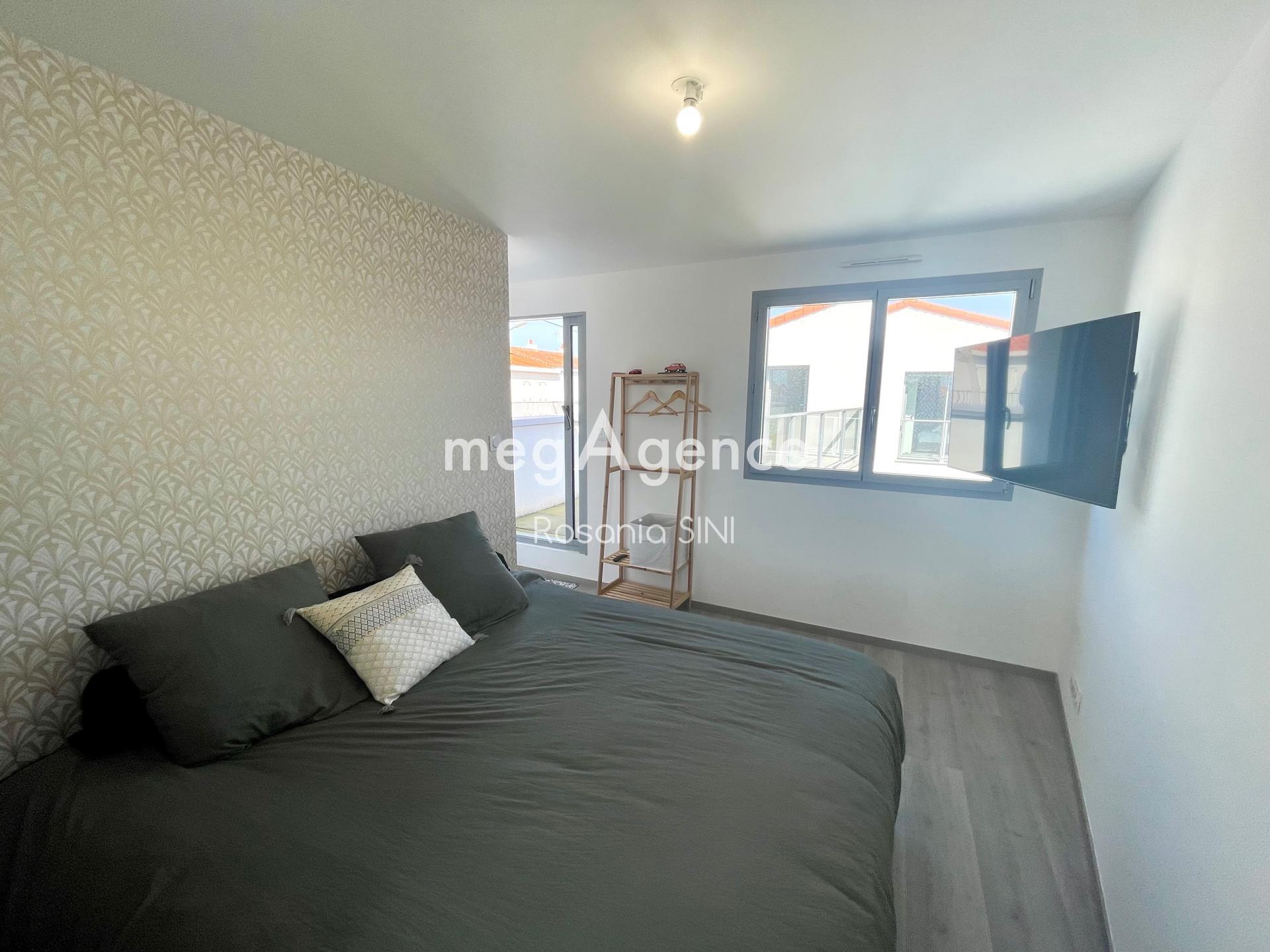 Miniature photo - 12 / 16