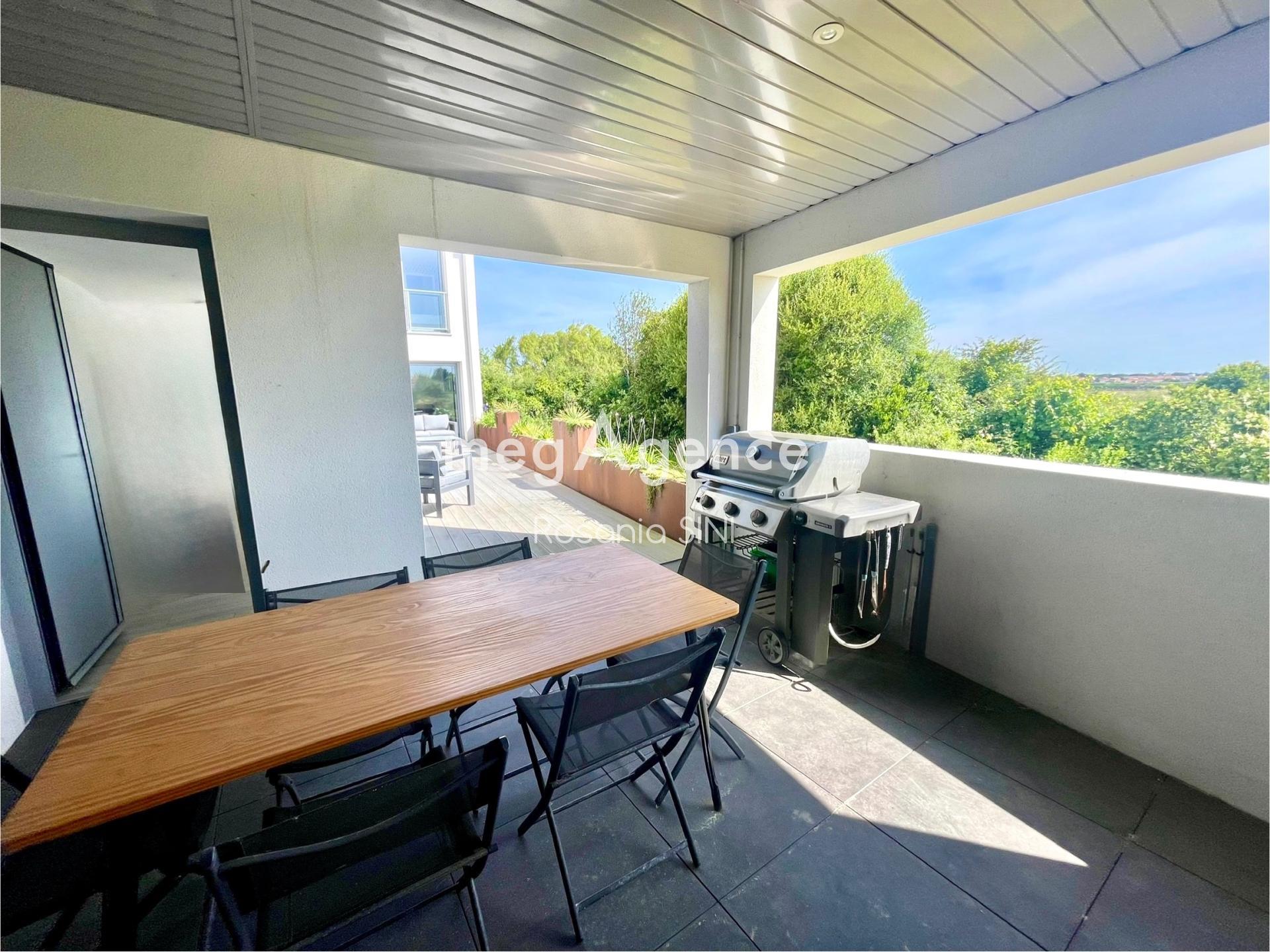 Miniature photo - 4 / 16