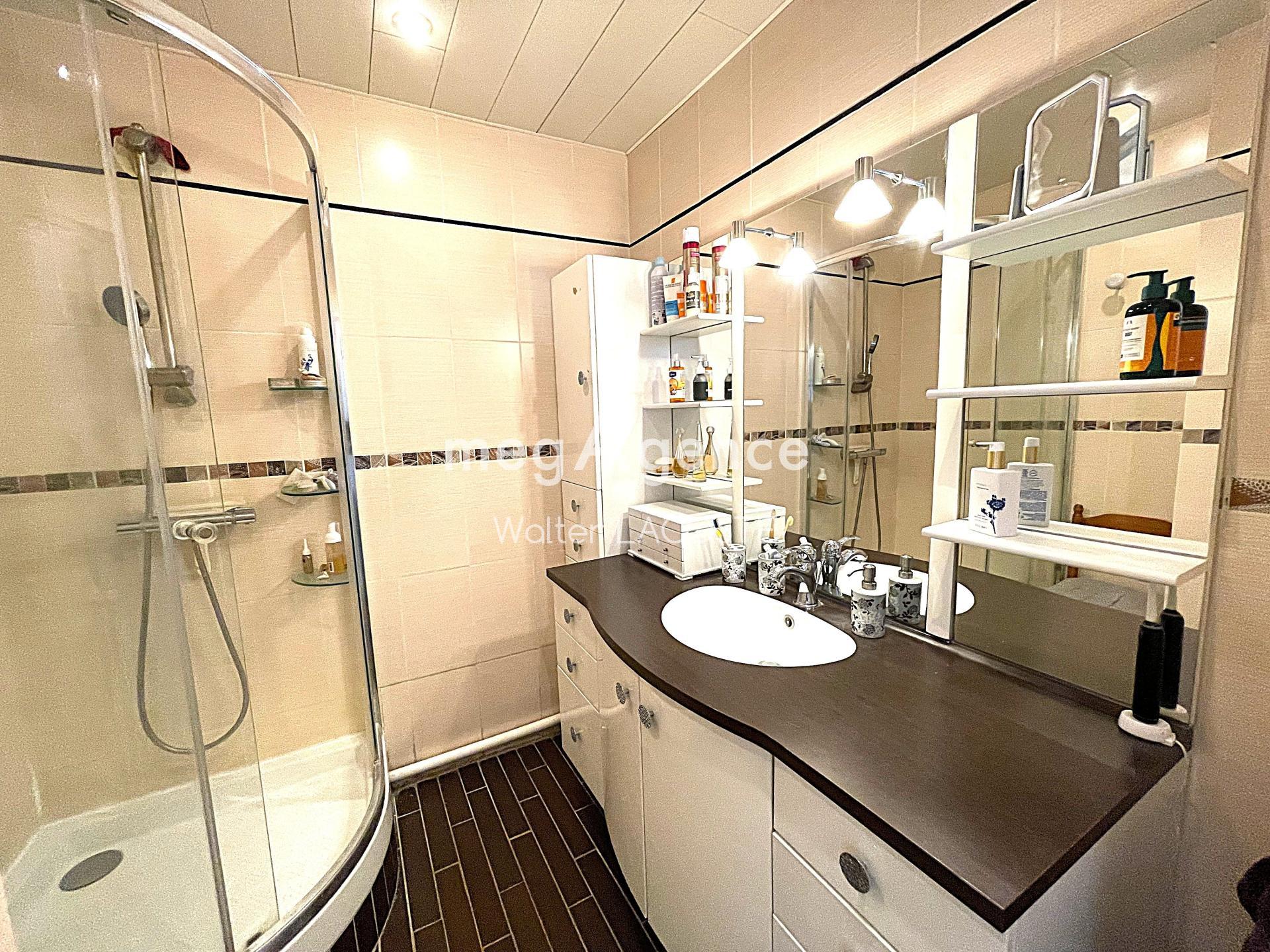 Miniature photo - 7 / 10