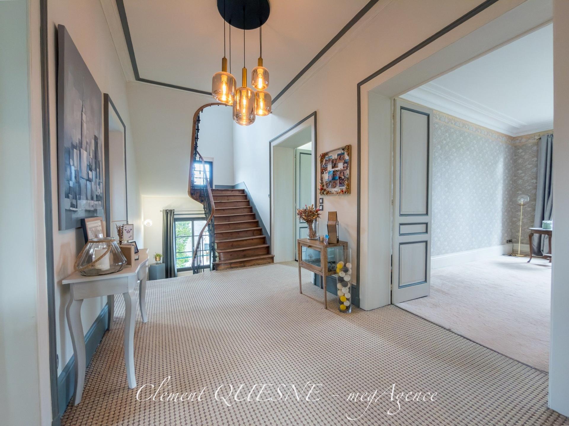 Miniature photo - 10 / 20