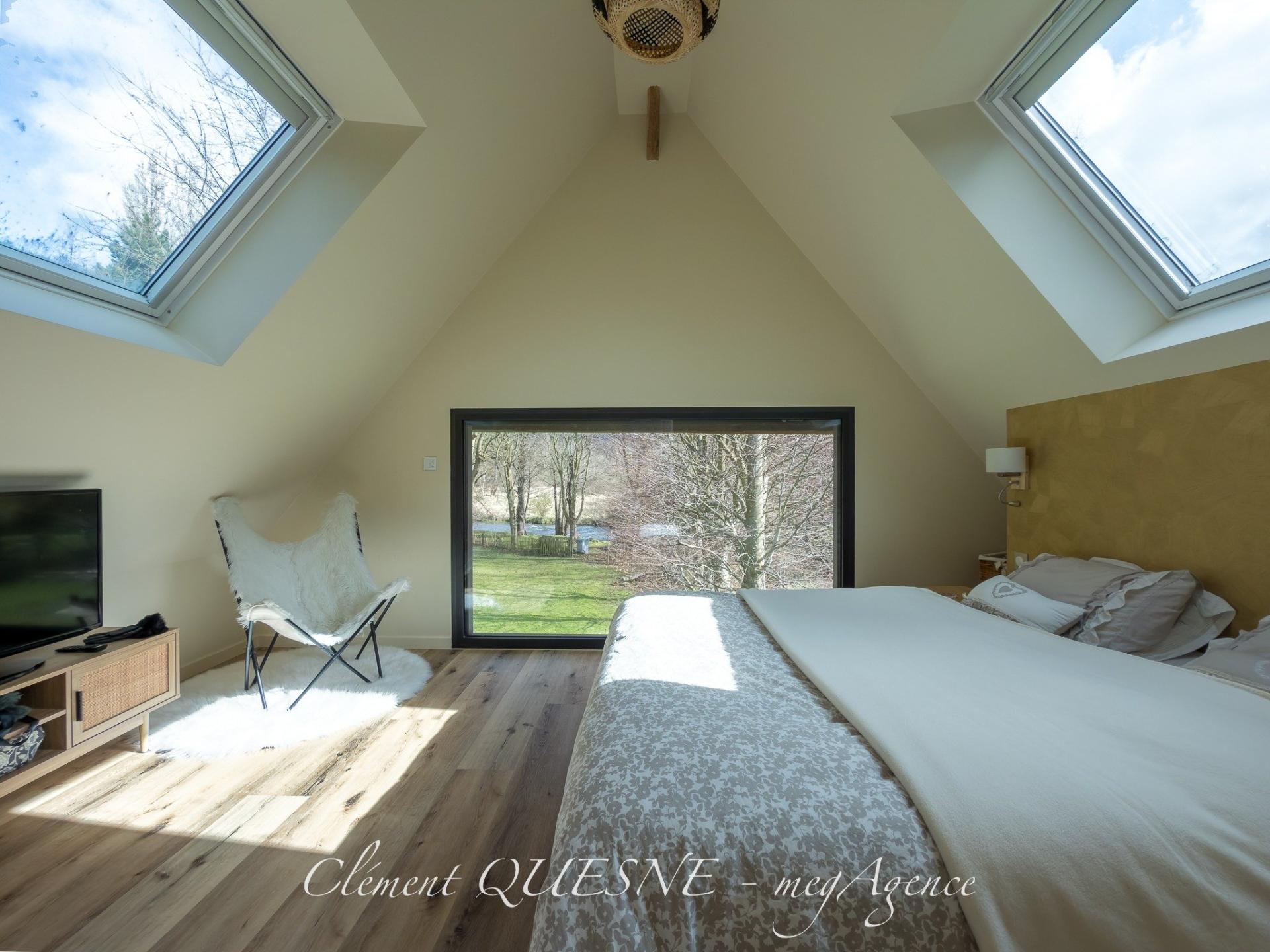 Miniature photo - 20 / 20