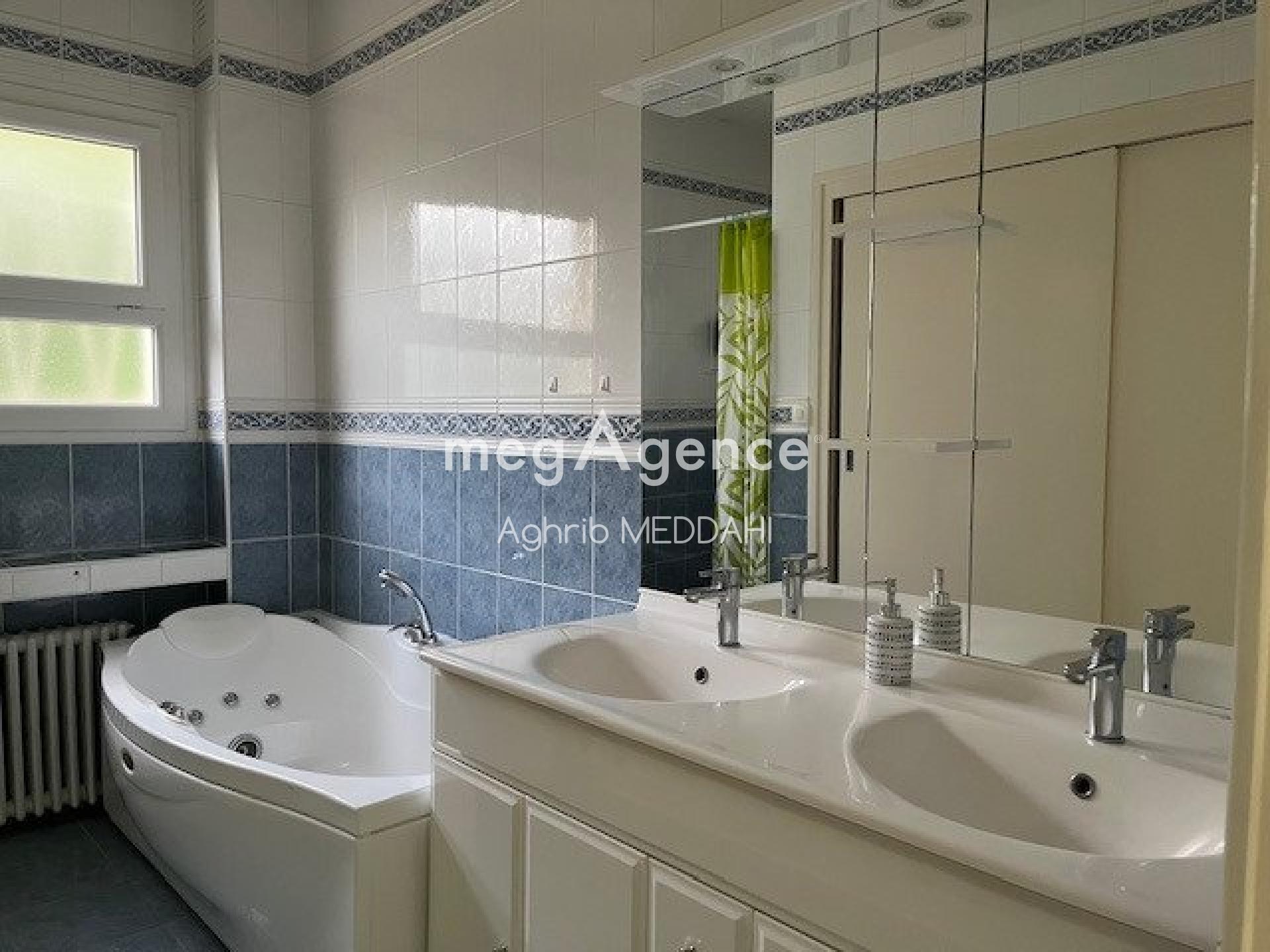 Miniature photo - 10 / 16