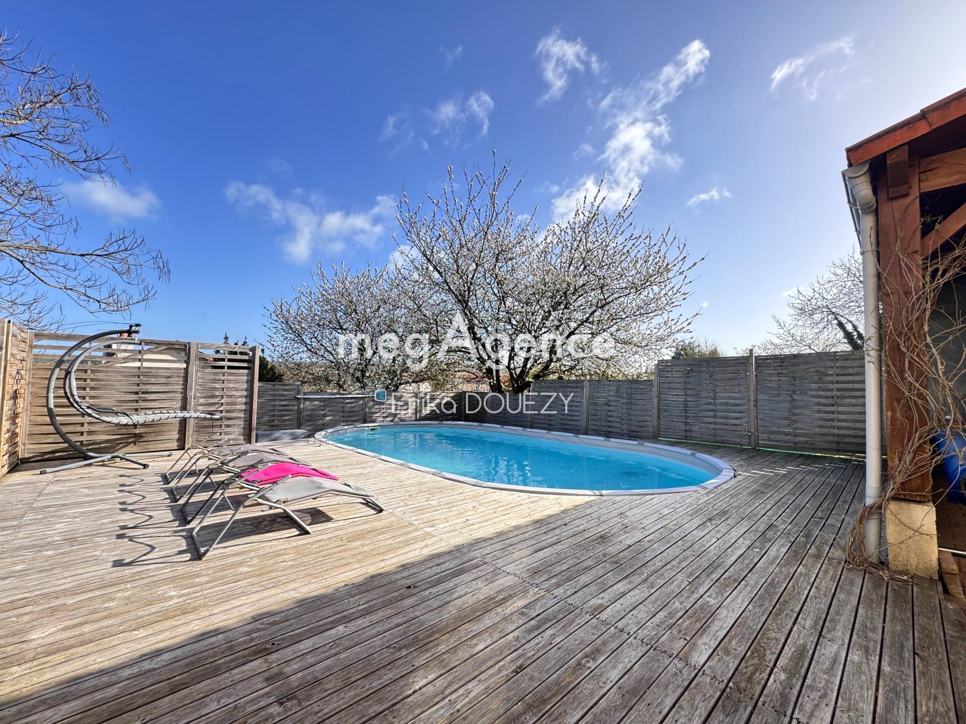 Miniature photo - 2 / 14