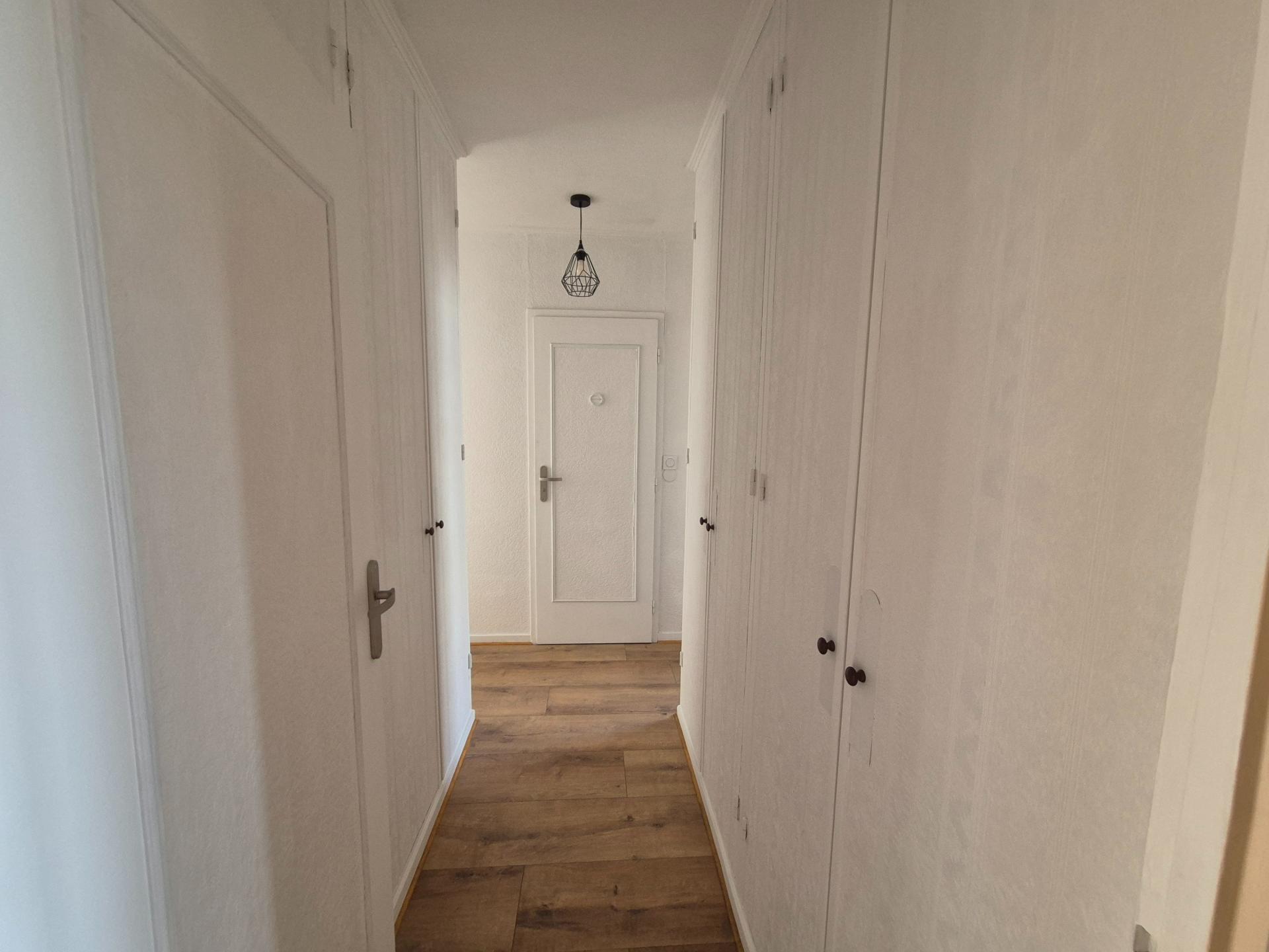 Miniature photo - 19 / 20