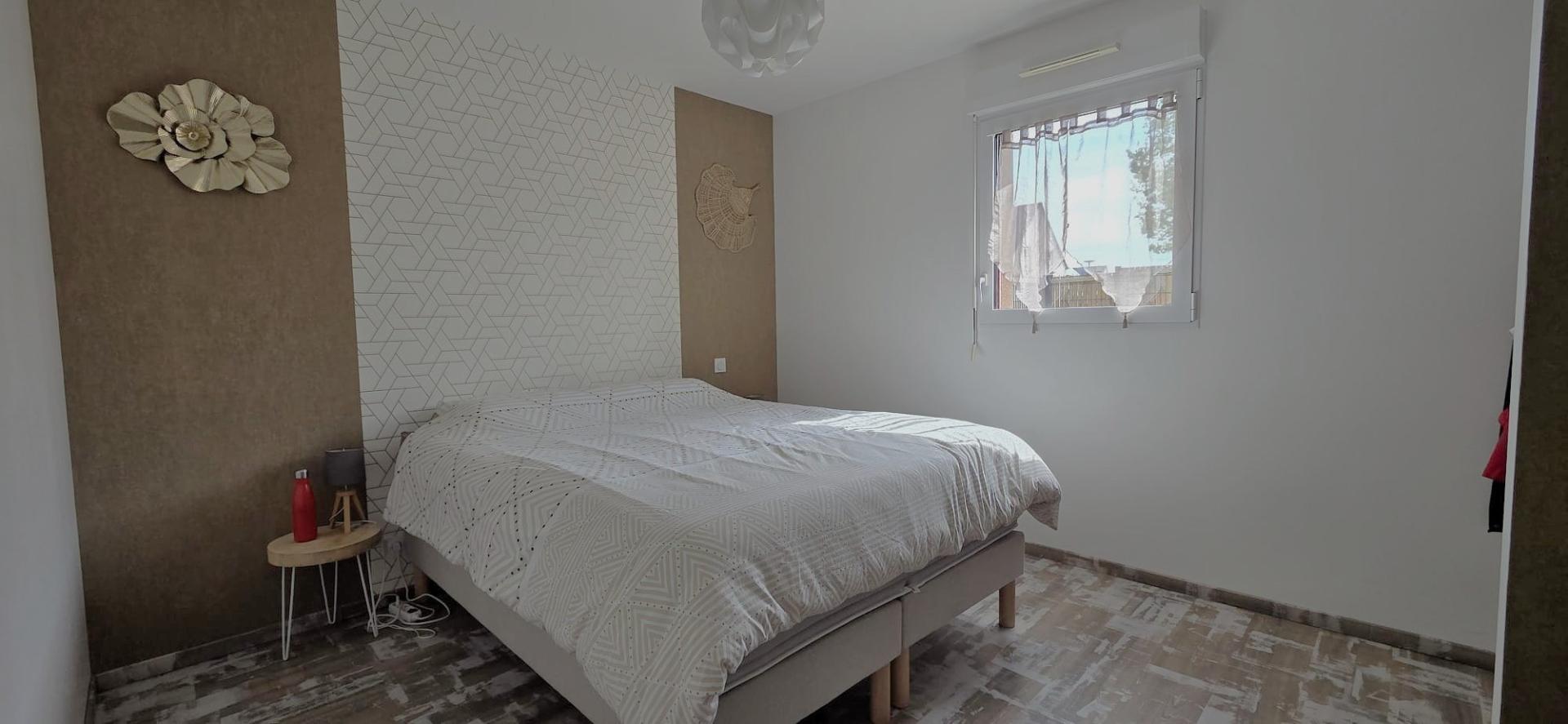 Miniature photo - 12 / 12