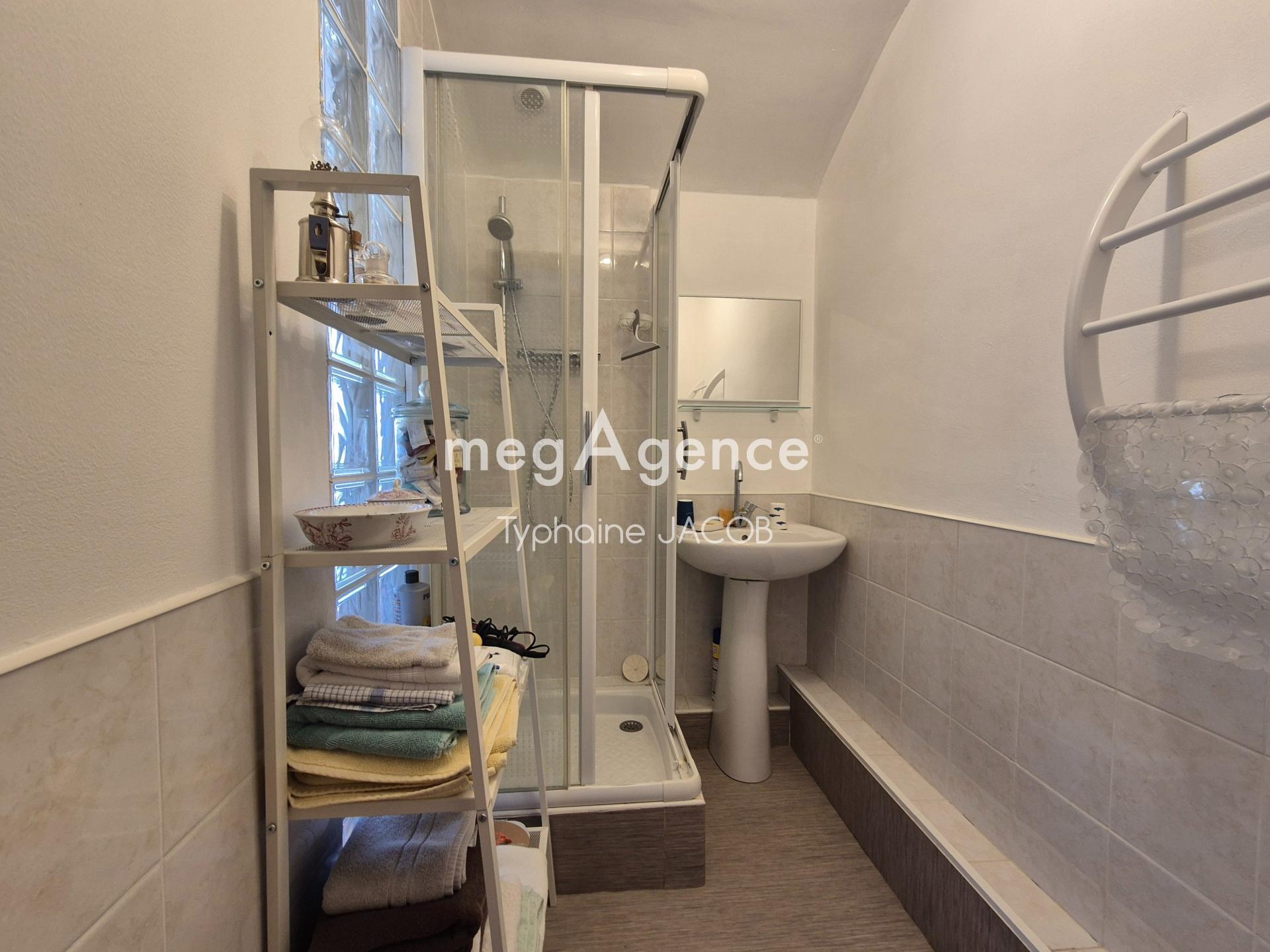 Miniature photo - 10 / 17