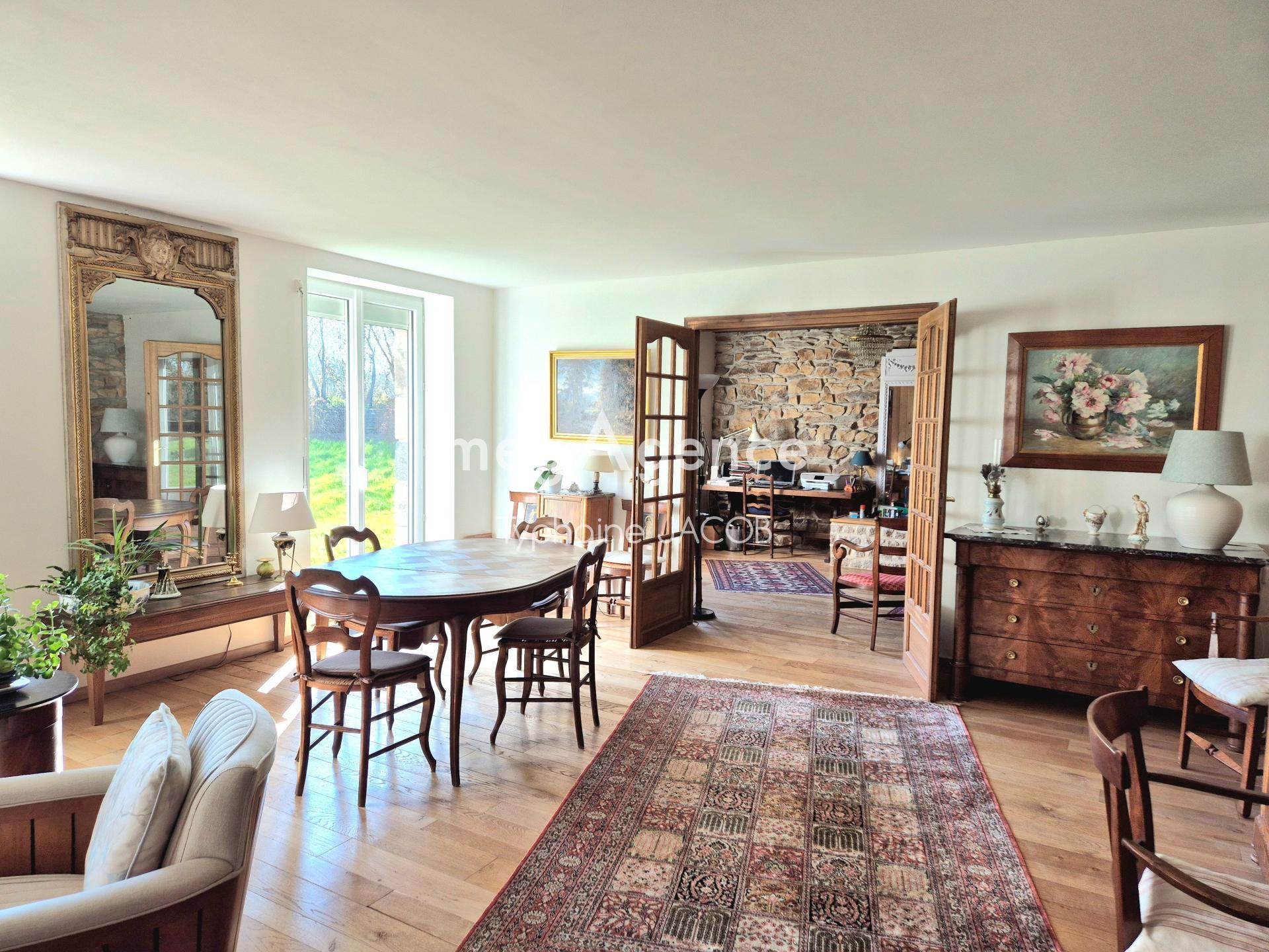 Miniature photo - 3 / 17