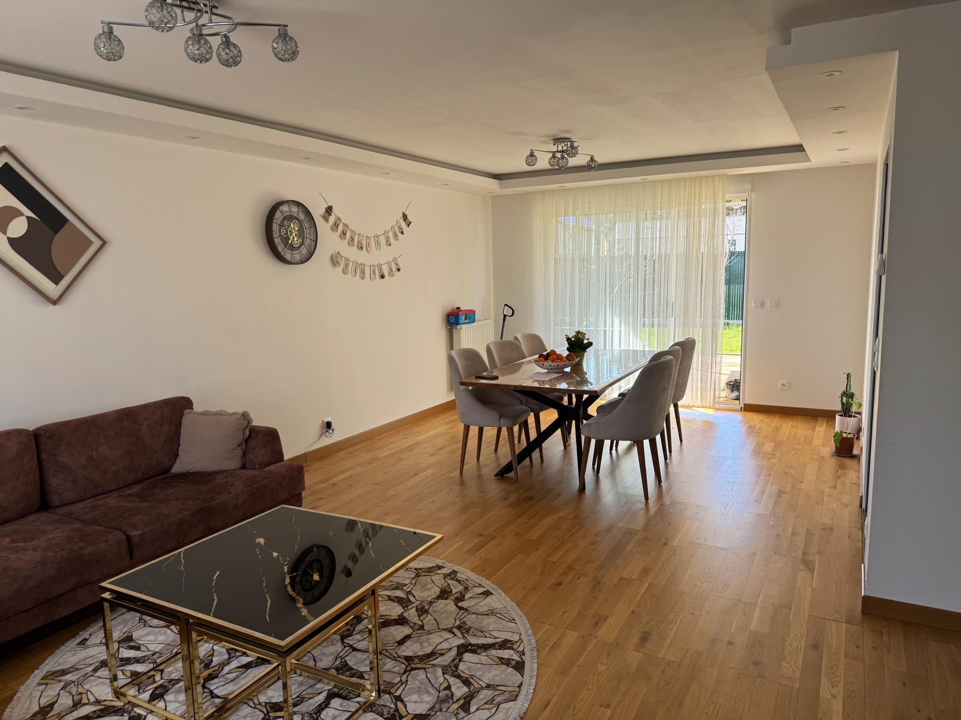 Miniature photo - 2 / 6