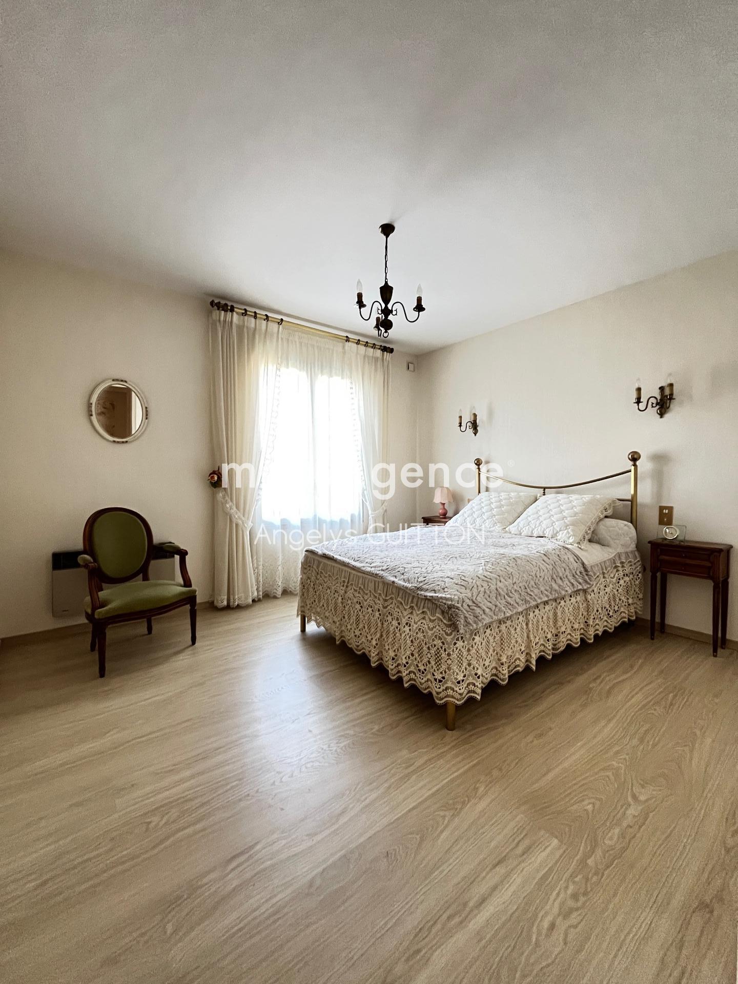 Miniature photo - 15 / 17