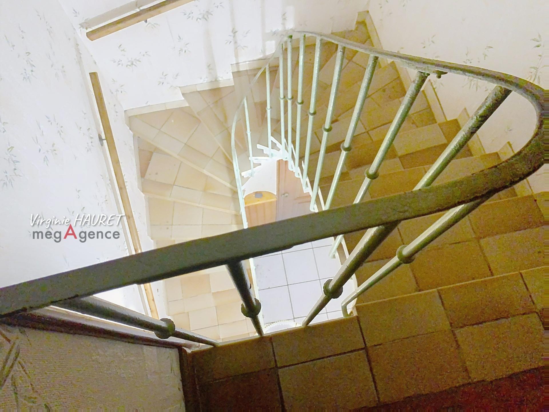 Miniature photo - 9 / 16