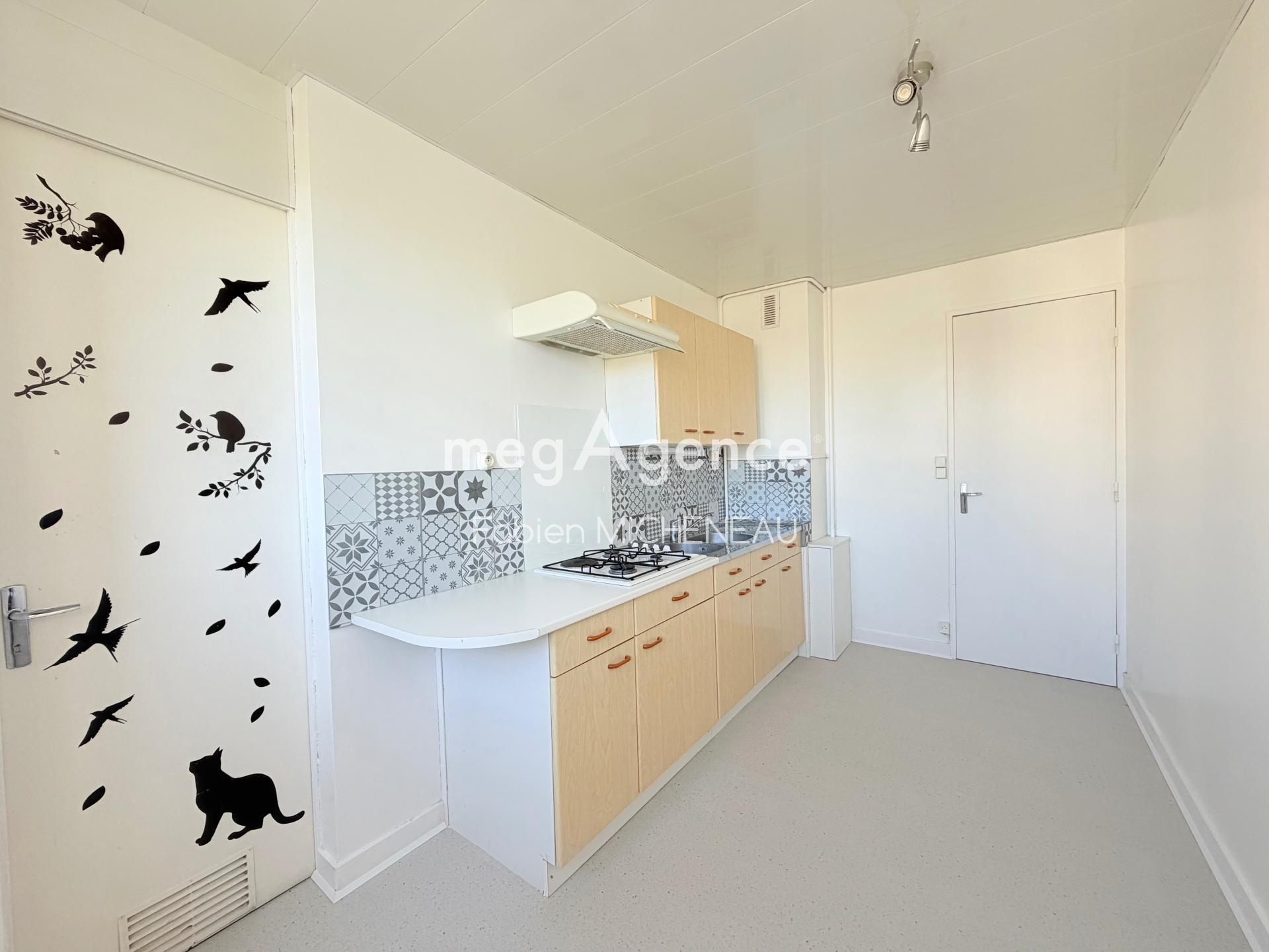 Miniature photo - 2 / 9