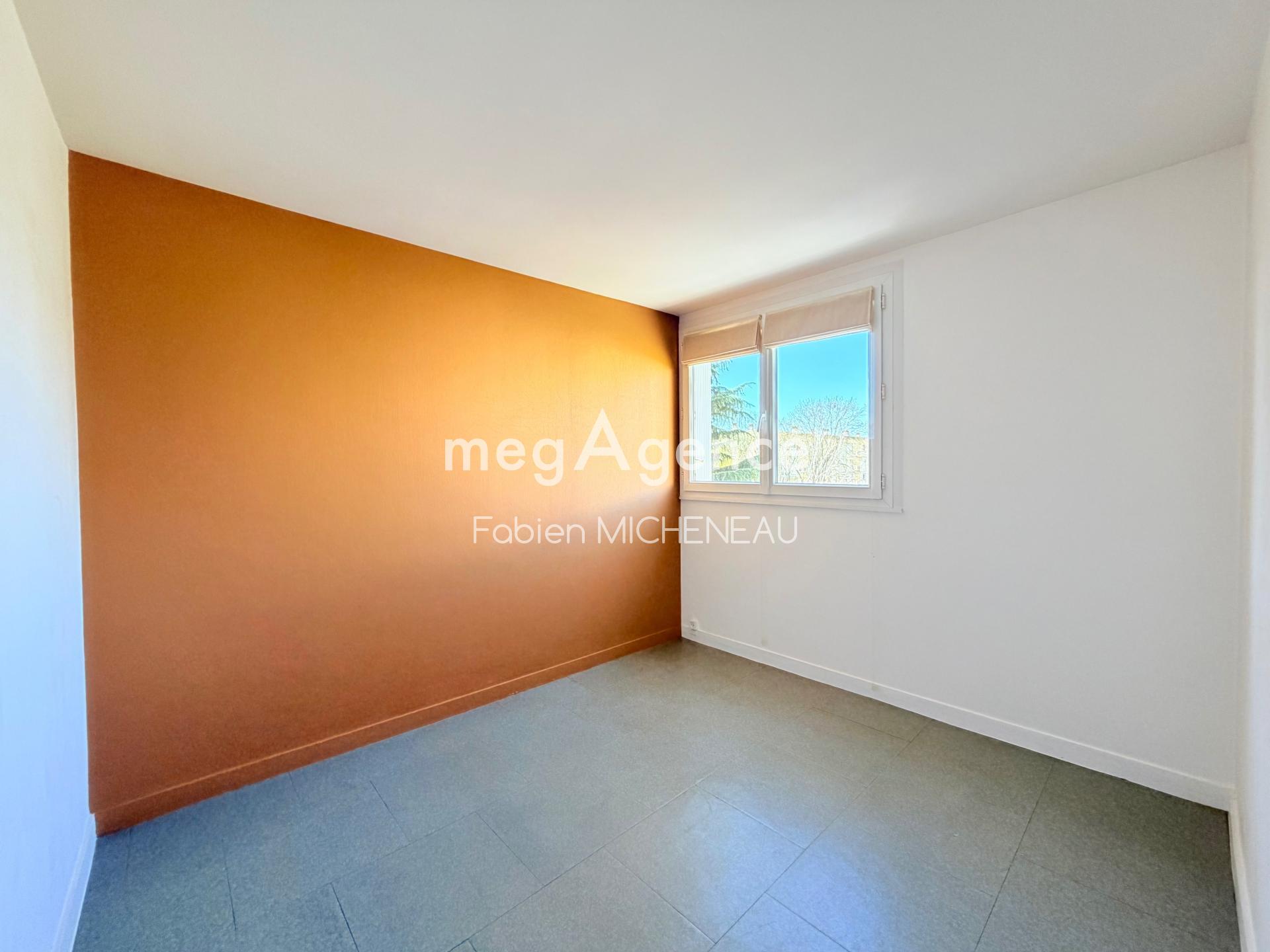 Miniature photo - 8 / 9