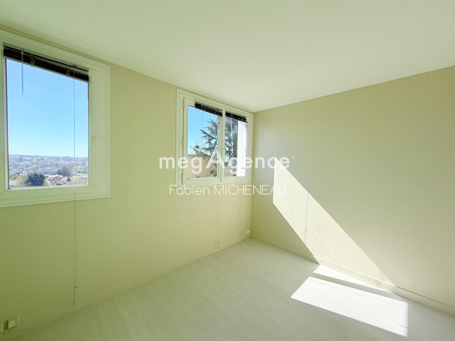 Miniature photo - 3 / 9