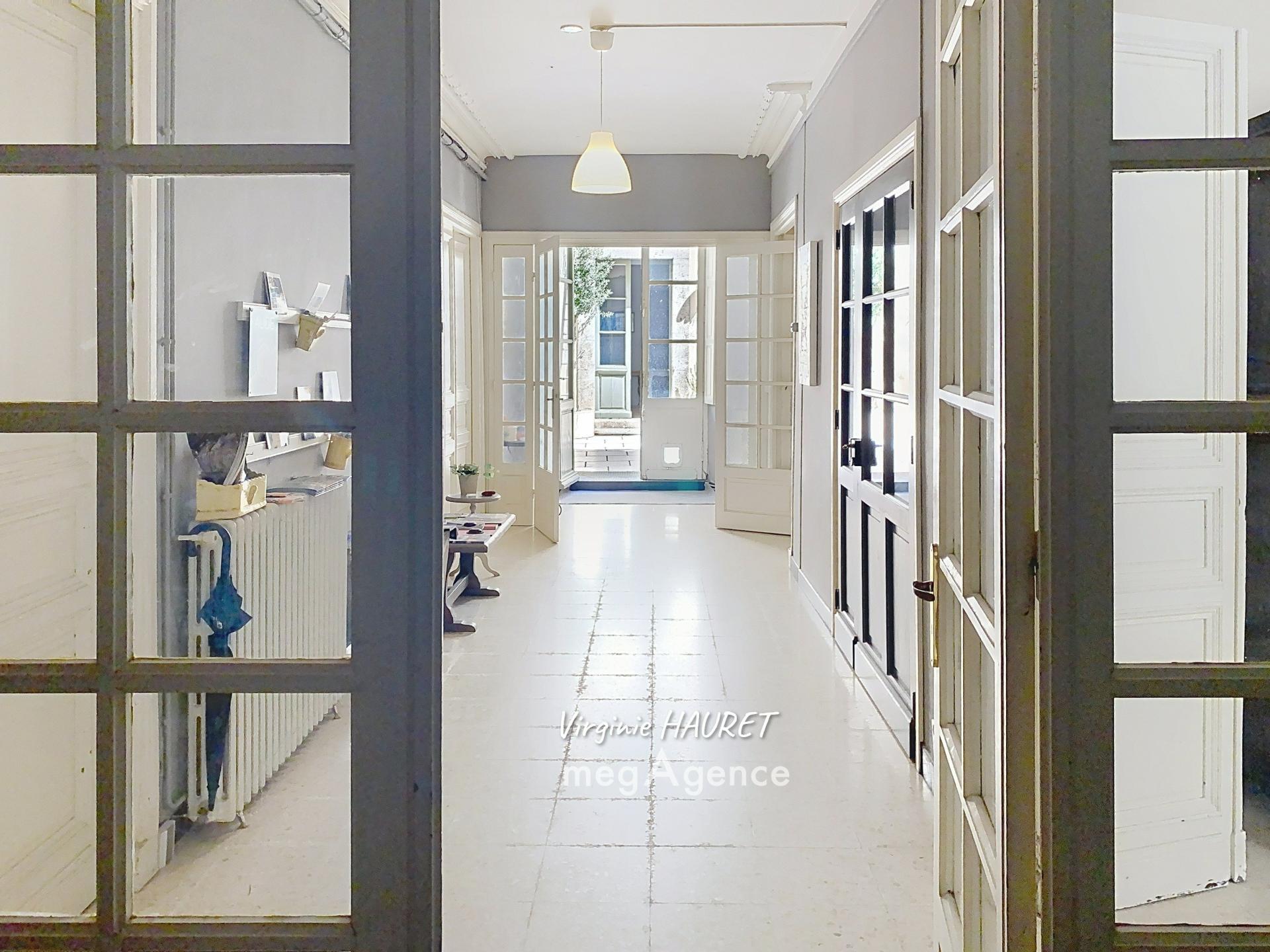 Miniature photo - 11 / 20