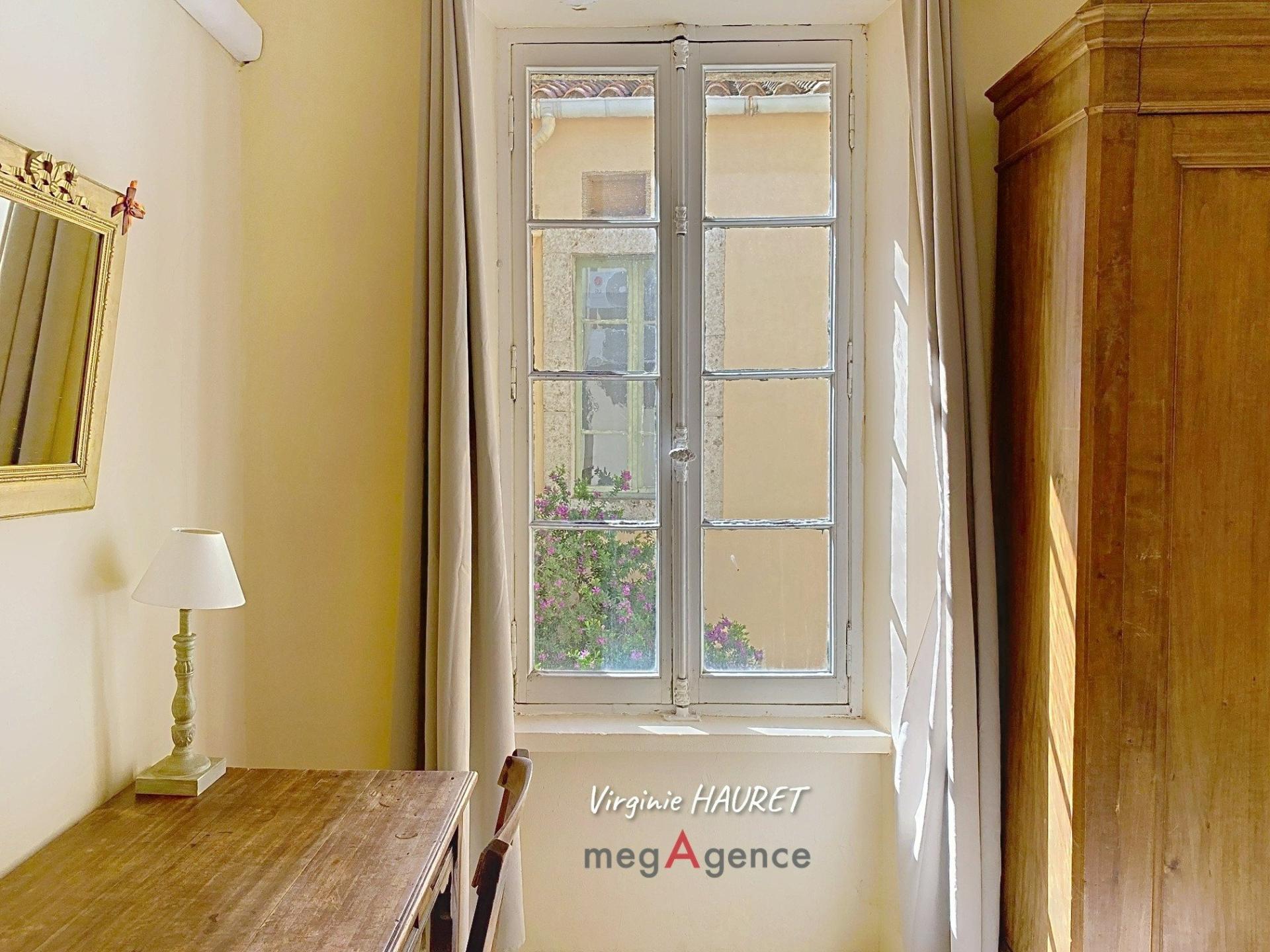 Miniature photo - 17 / 20