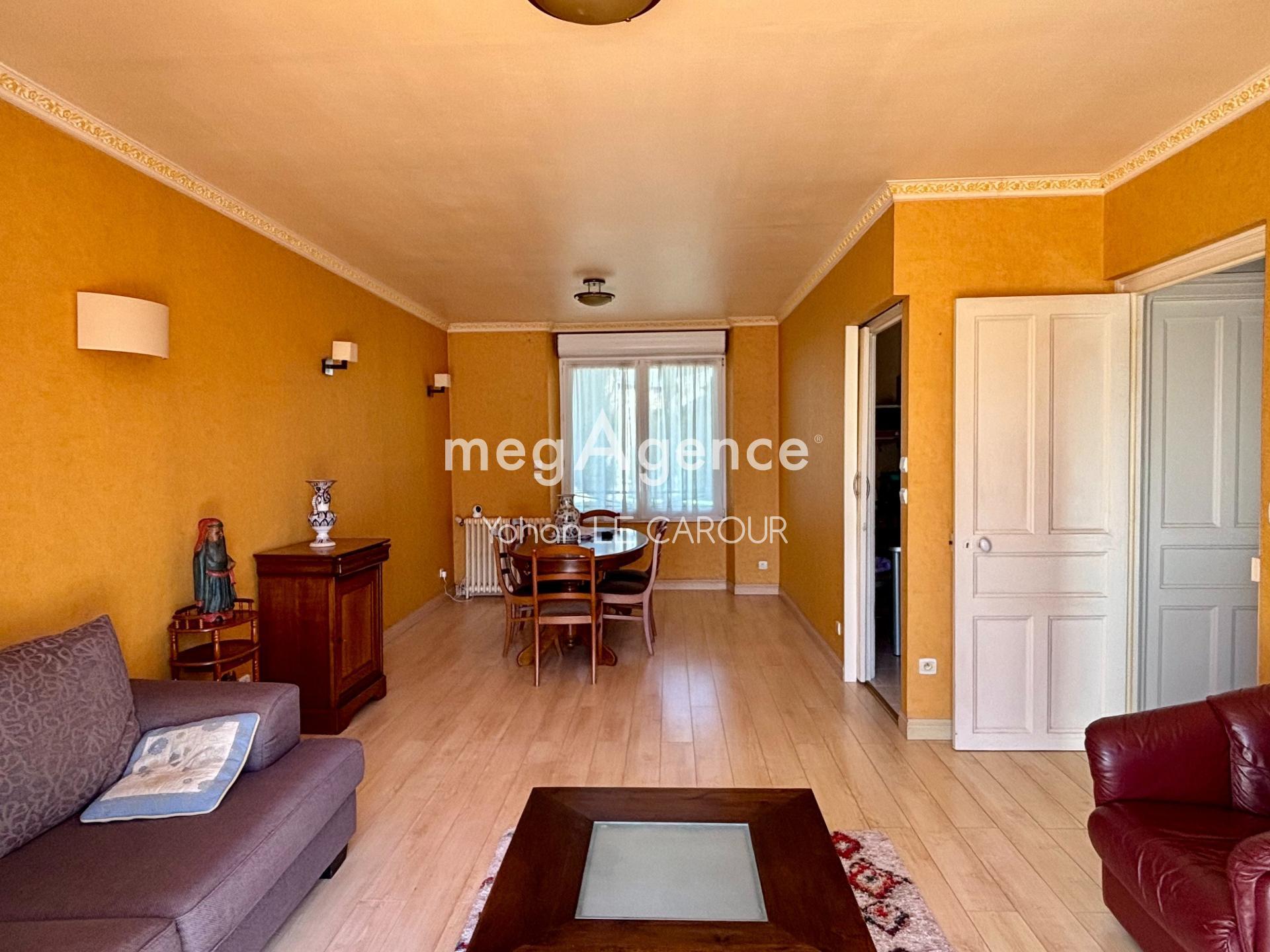 Miniature photo - 2 / 15