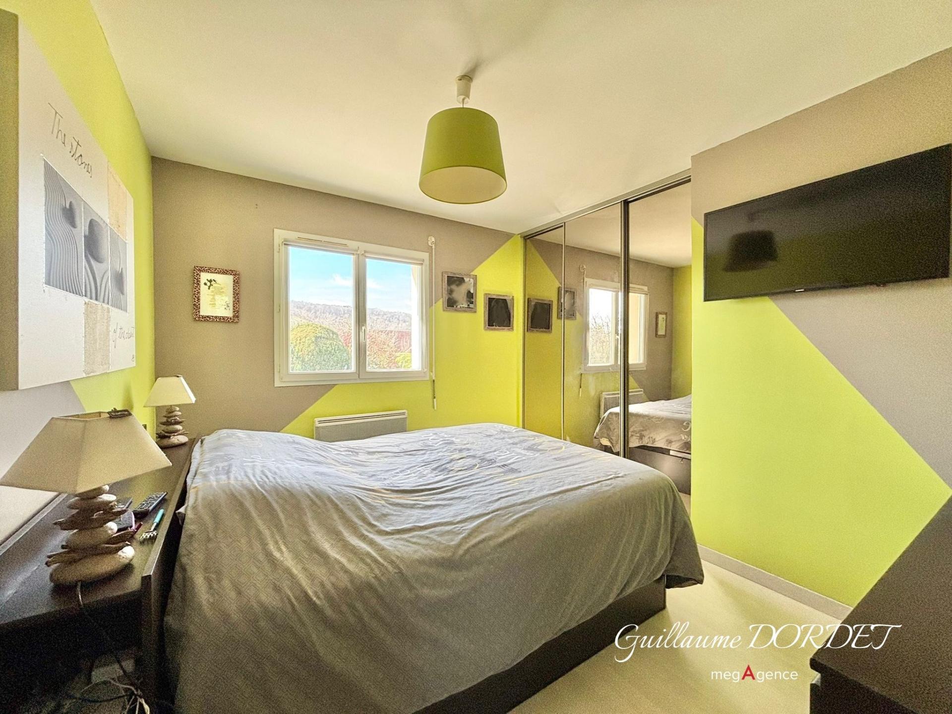 Miniature photo - 9 / 20