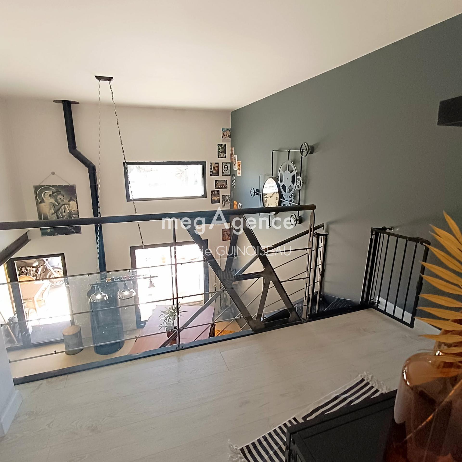 Miniature photo - 10 / 20