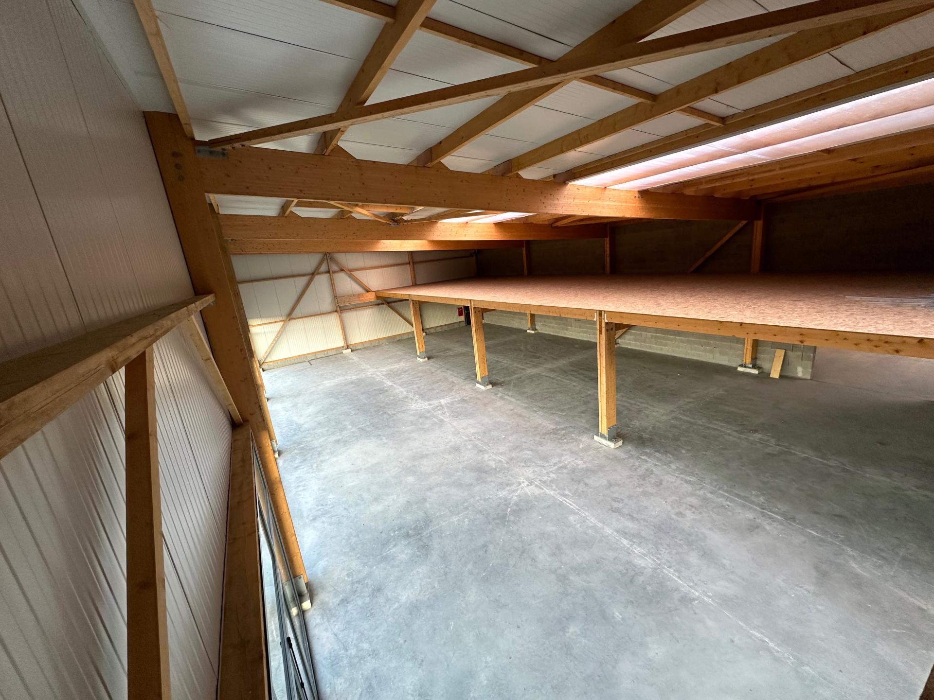 Miniature photo - 4 / 4