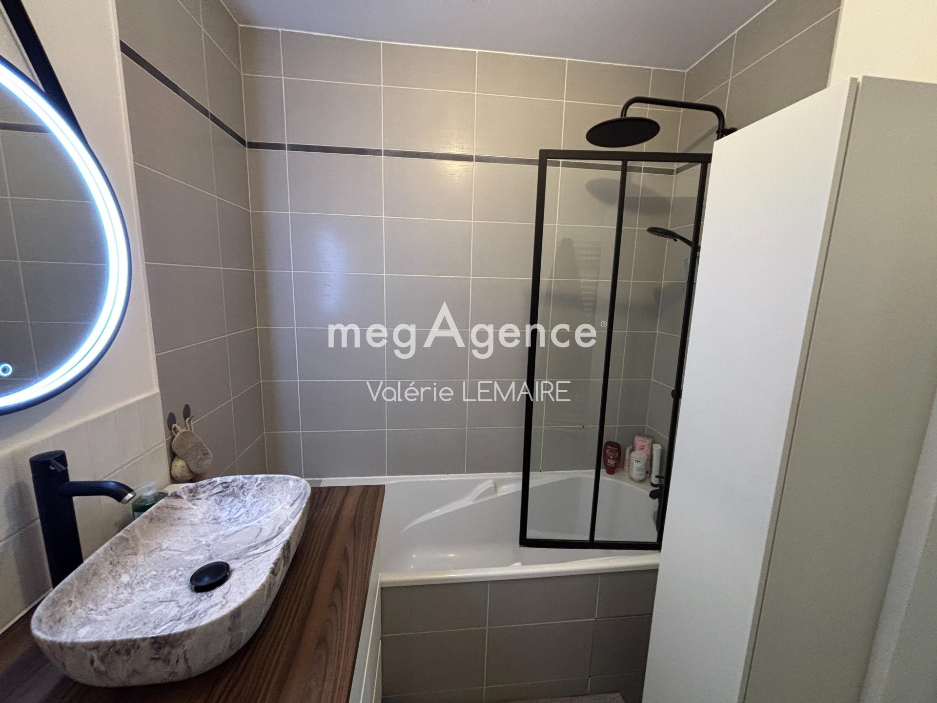 Miniature photo - 3 / 18