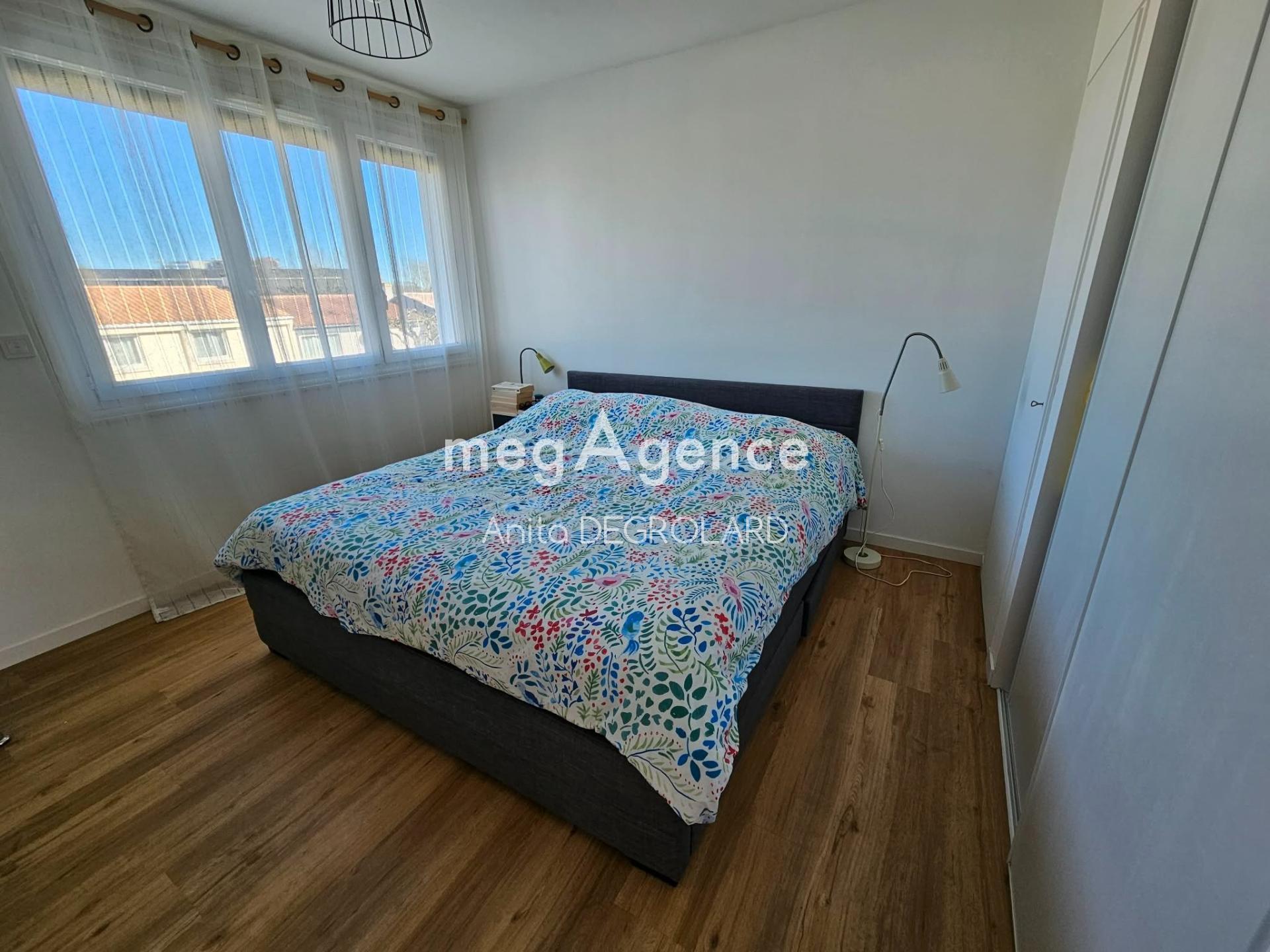 Miniature photo - 8 / 14