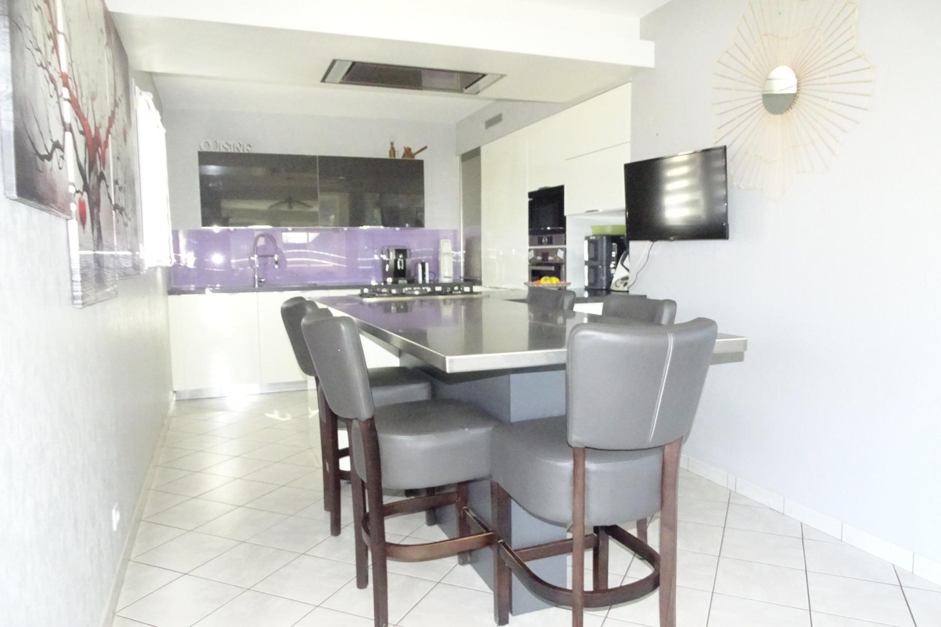 Miniature photo - 7 / 16