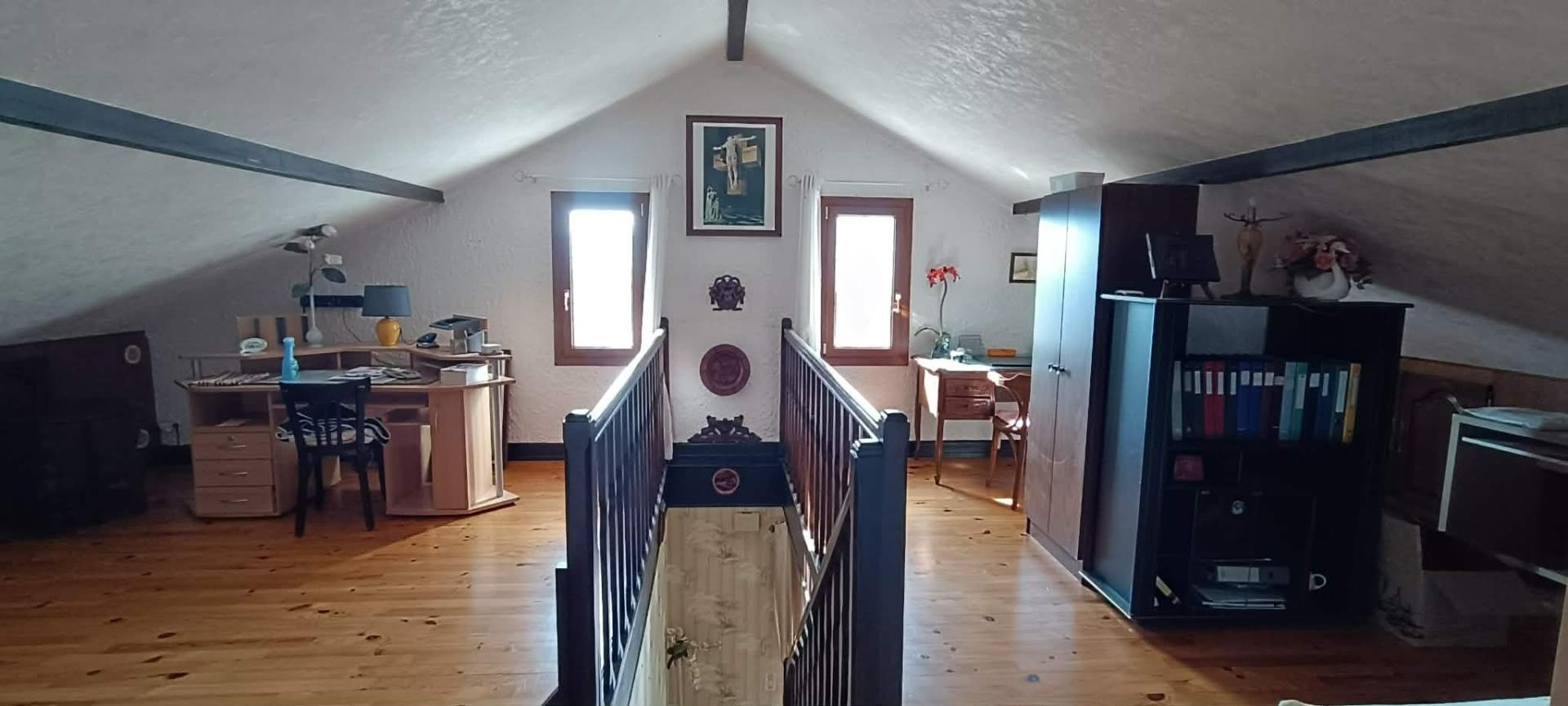 Miniature photo - 3 / 8